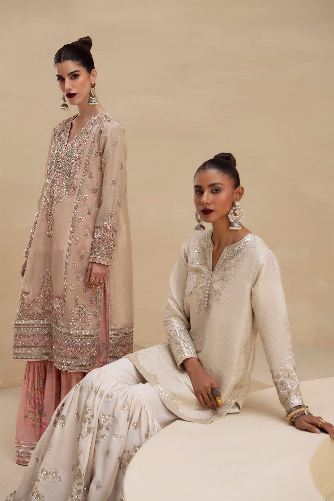 EMBROIDERED SUIT (E0904/104/006)