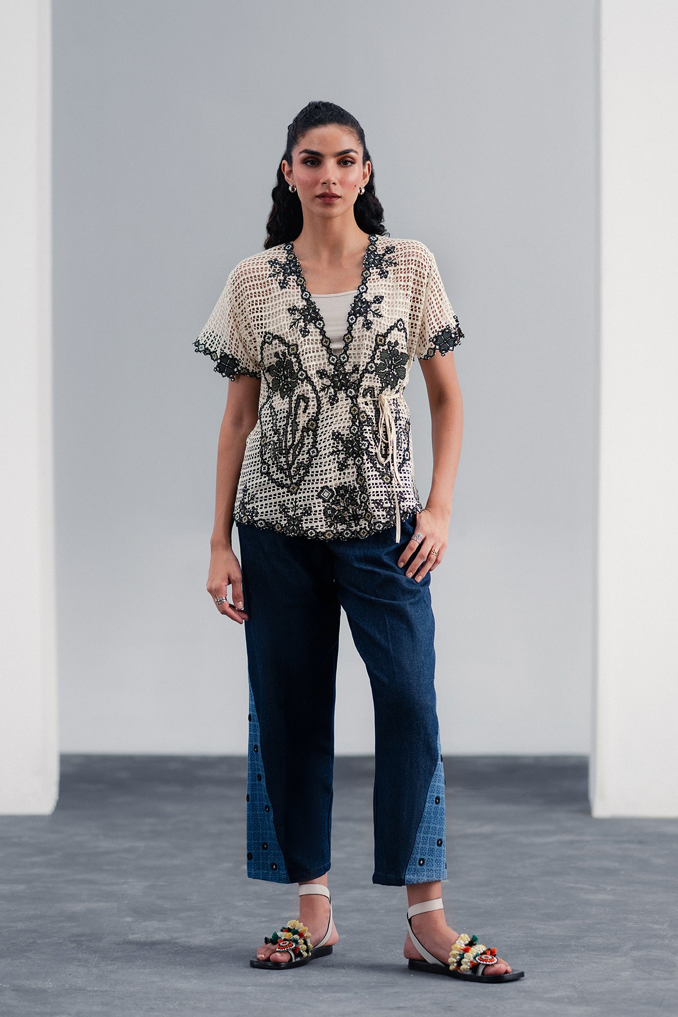 TOP (E0001/120/002) - Image 2