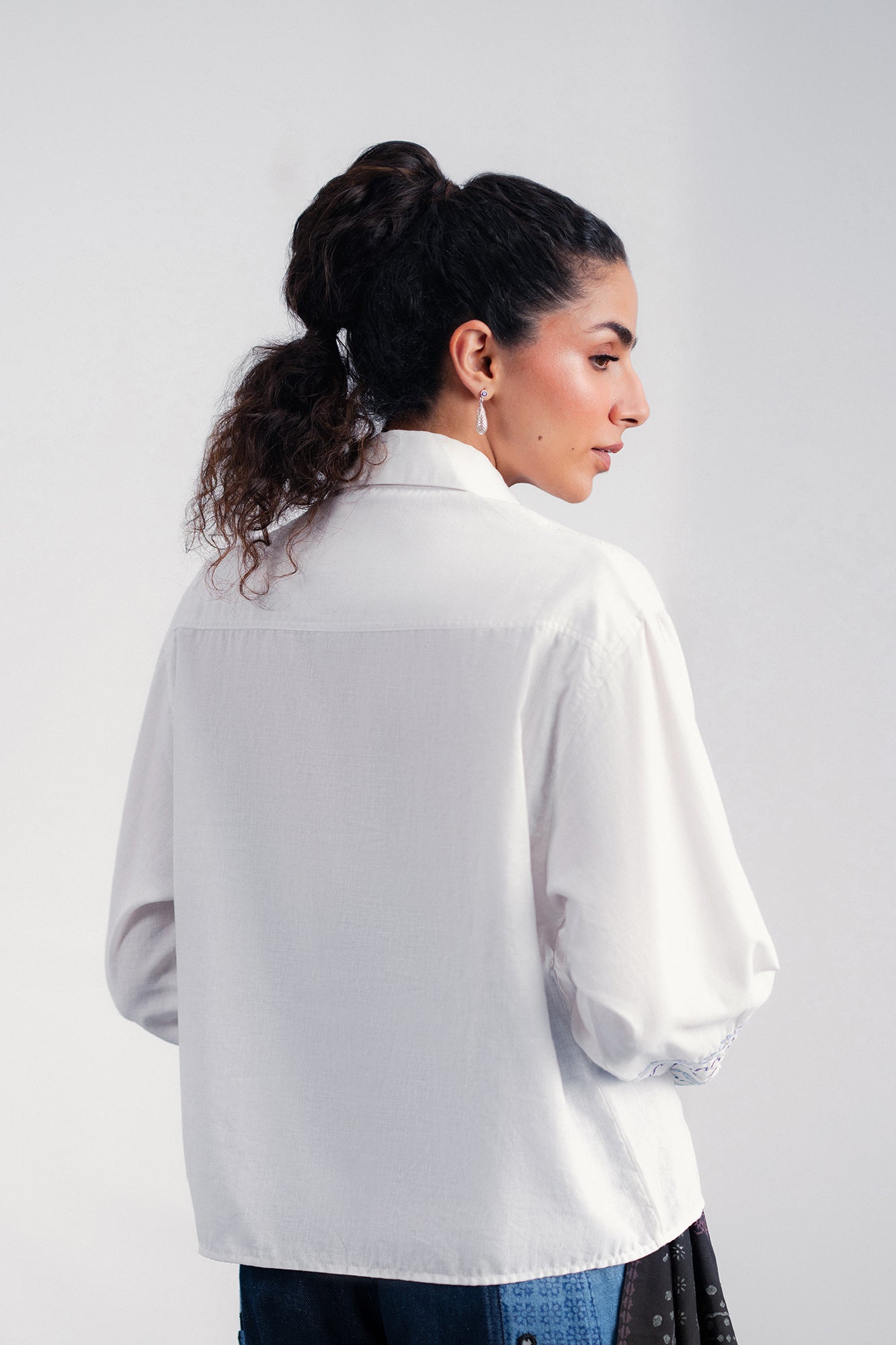 SHIRT (E120/001/0062) - Image 2