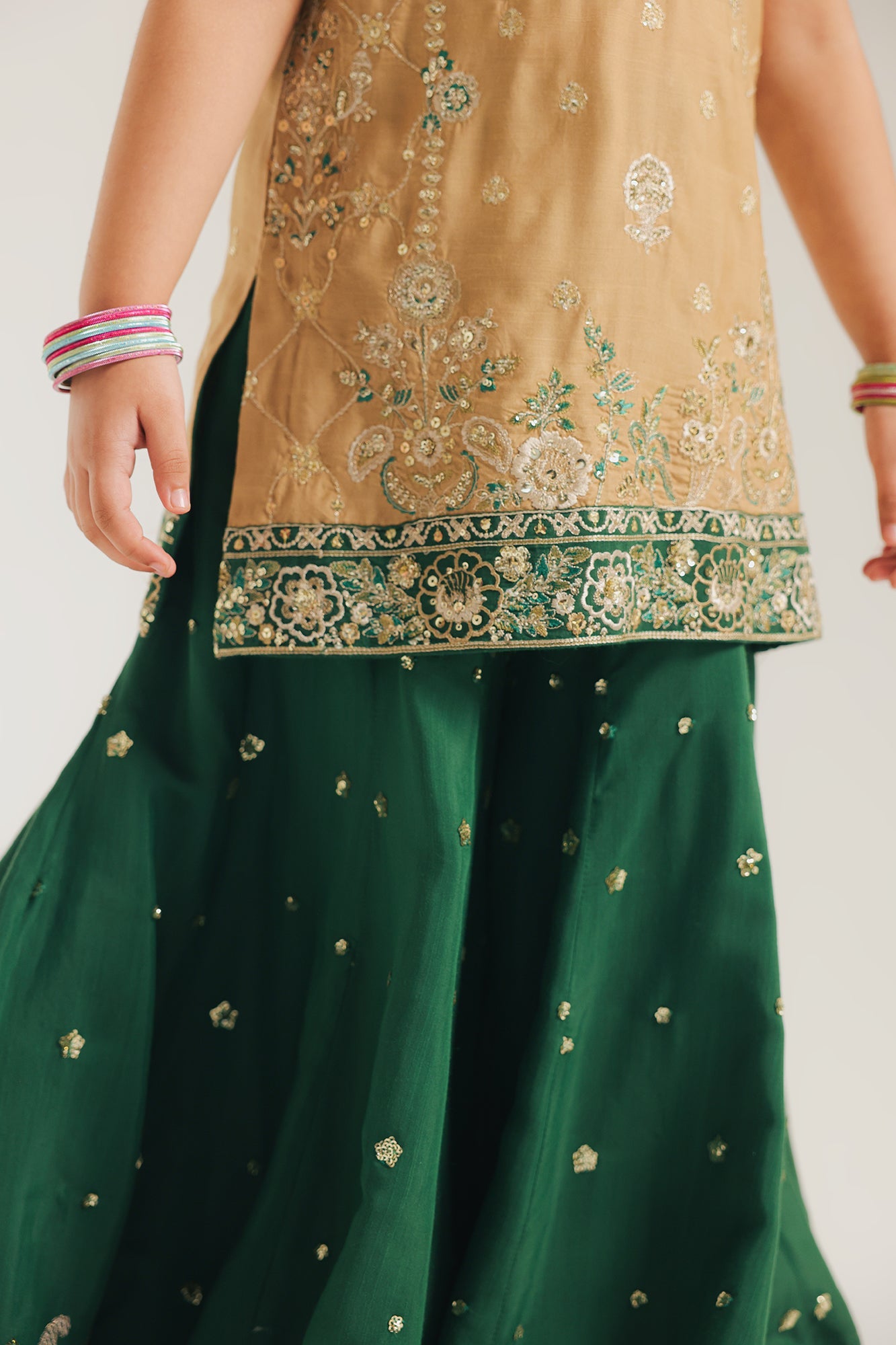EMBROIDERED SUIT (E0227/415/0070) - Image 2