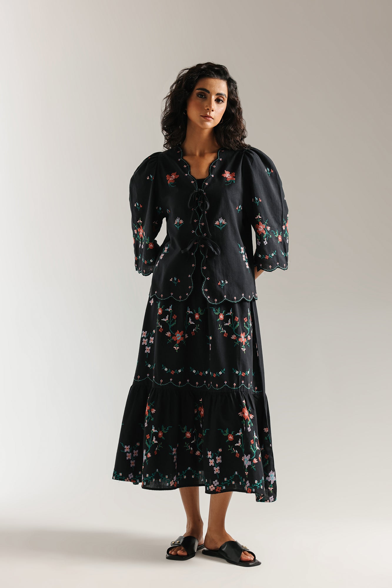 EMBROIDERED SUIT (E0524/101/902) - Image 2