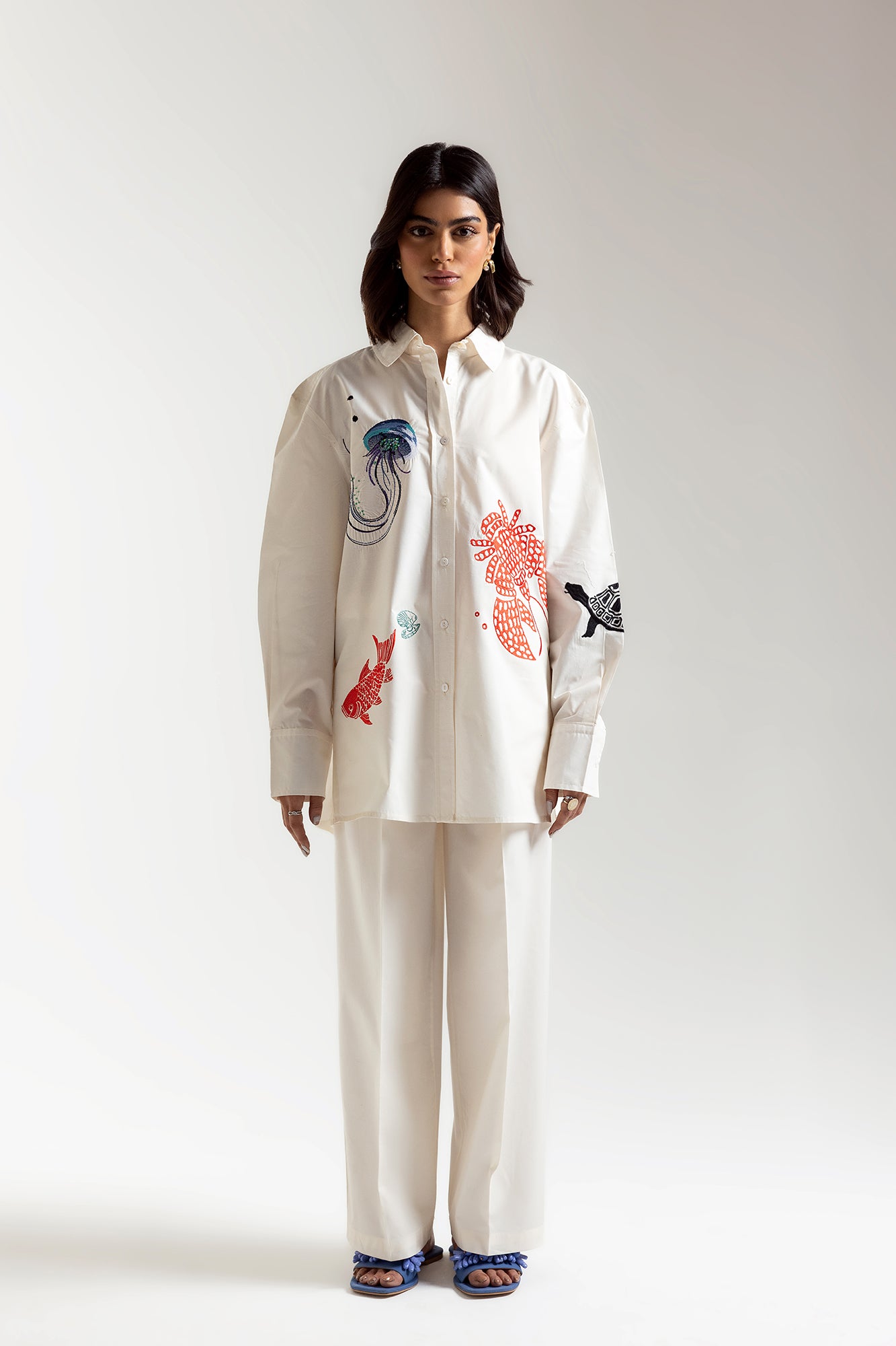EMBROIDERED SUIT (E106/001/0631) - Image 2