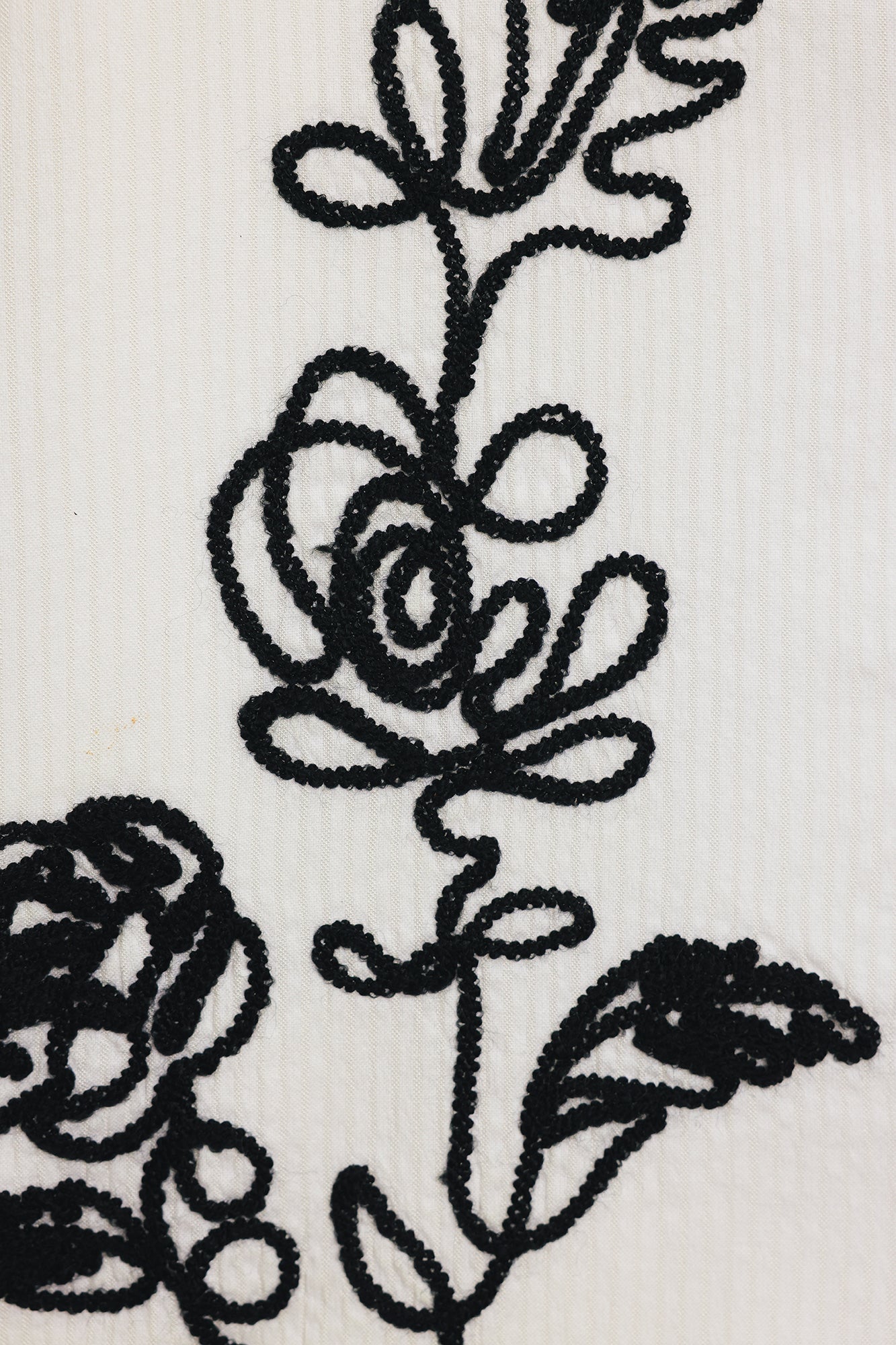 EMBROIDERED SUIT (E106/001/0633) - Image 7