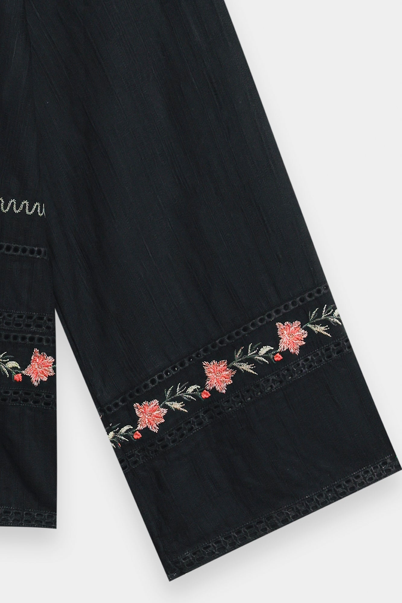 EMBROIDERED SUIT (E0643/106/902) - Image 4