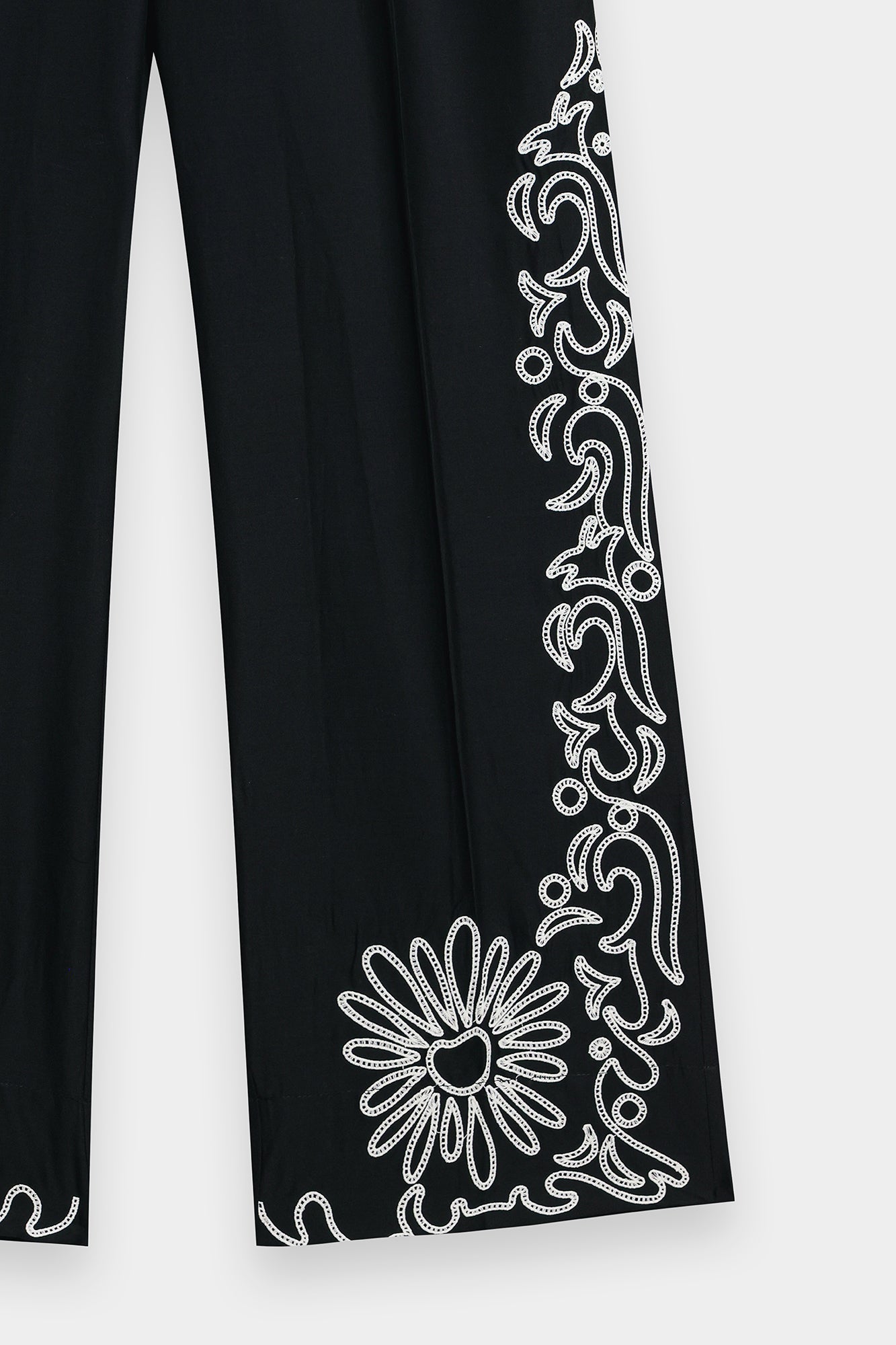 EMBROIDERED SUIT (E0644/106/902) - Image 7