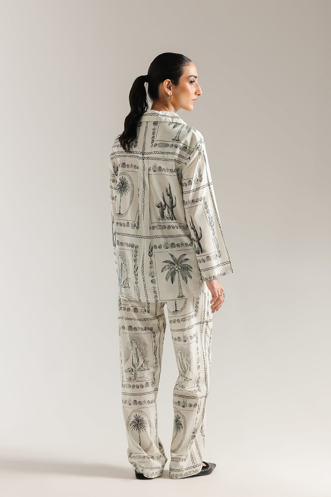 PRINTED SUIT (E0654/106/005) - Image 3