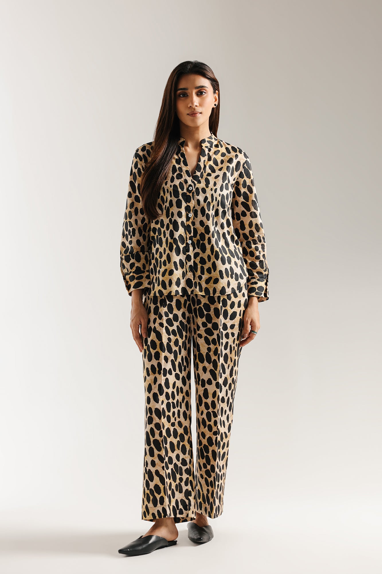 SOLID SUIT (E116/901/0666) - Image 2