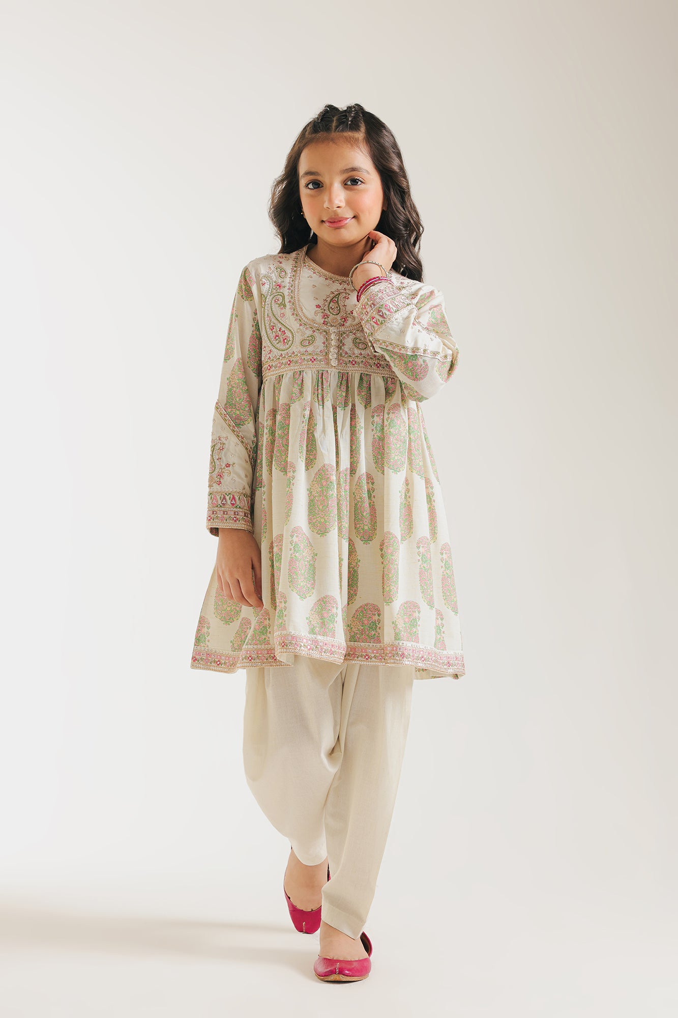 EMBROIDERED SUIT (E0667/404/002) - Image 5