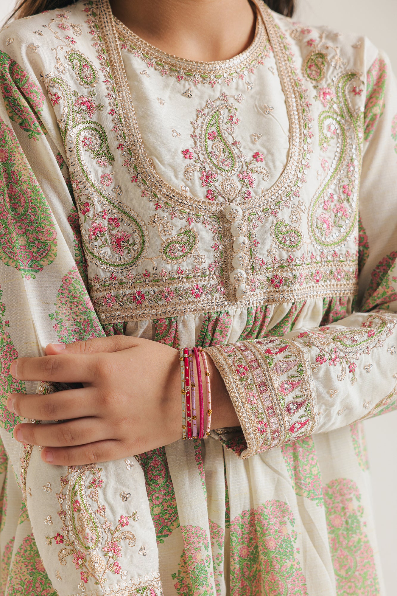 EMBROIDERED SUIT (E0667/404/002) - Image 4
