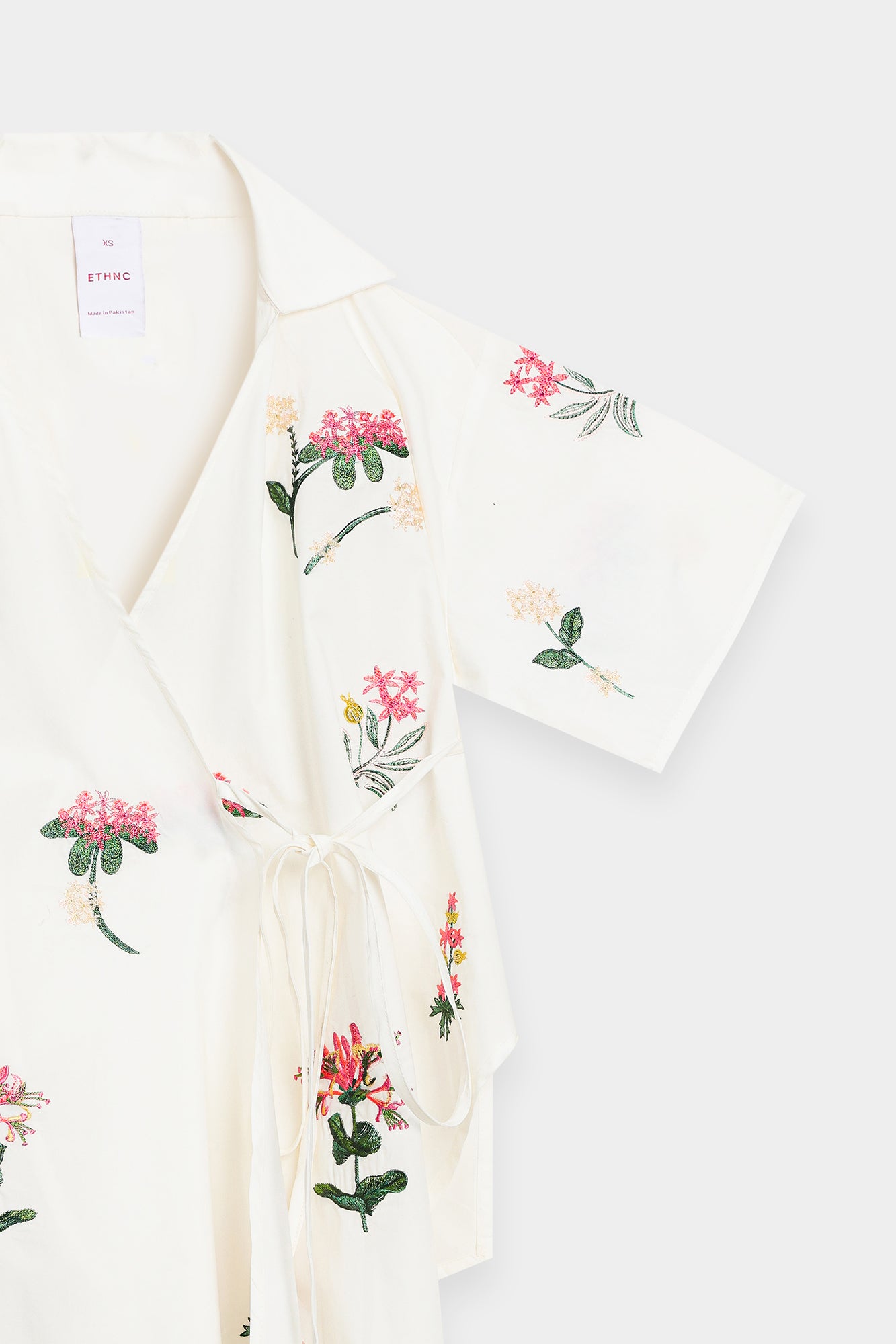 EMBROIDERED SUIT (E106/002/0672) - Image 4
