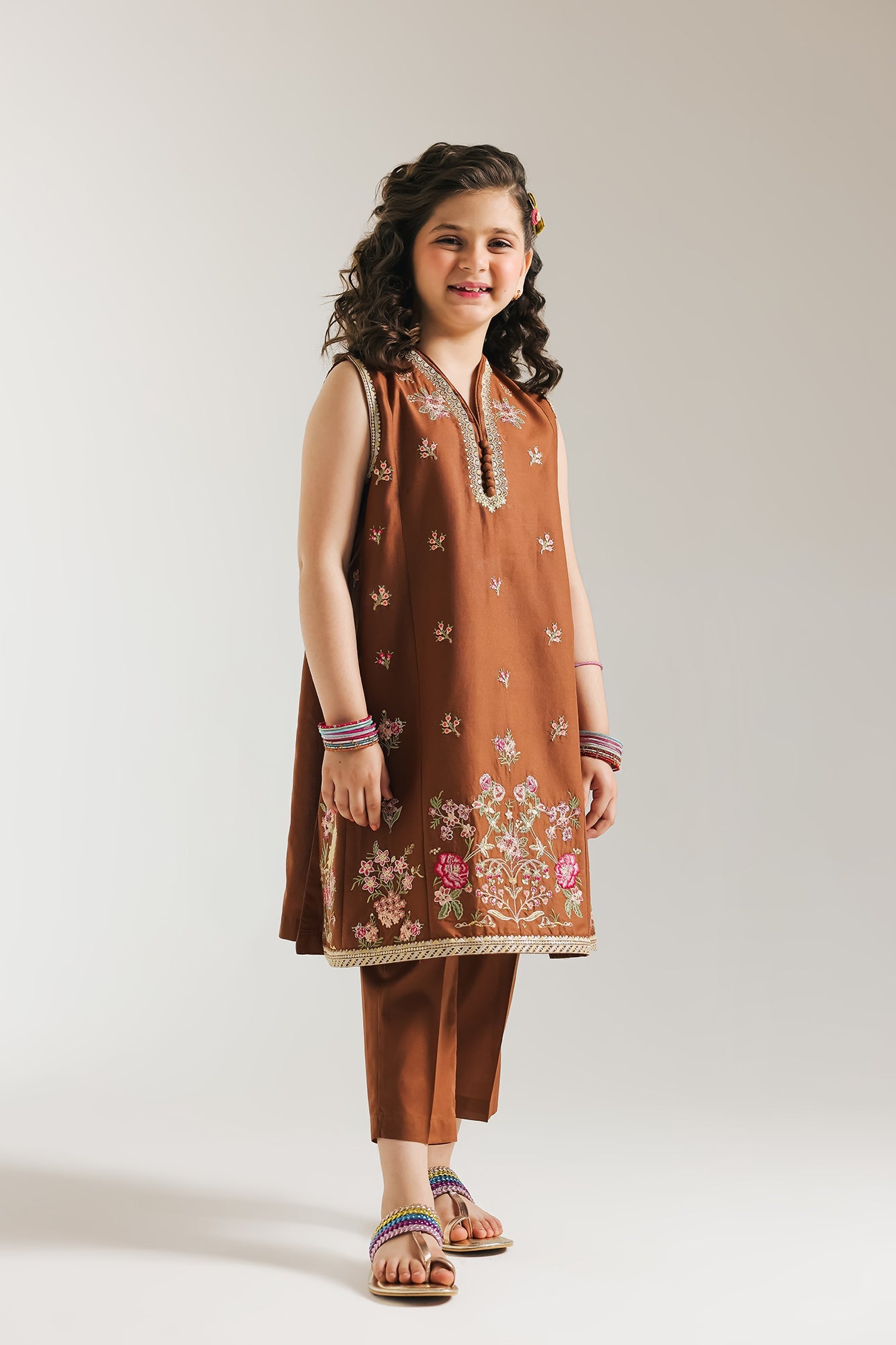 EMBROIDERED SUIT (E0679/404/801) - Image 2