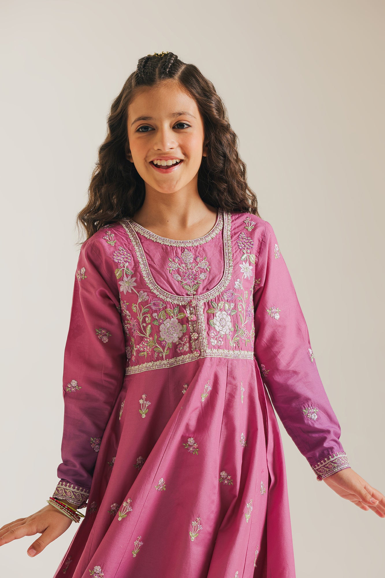 EMBROIDERED PISHWAS (E0681/404/527) - Image 6