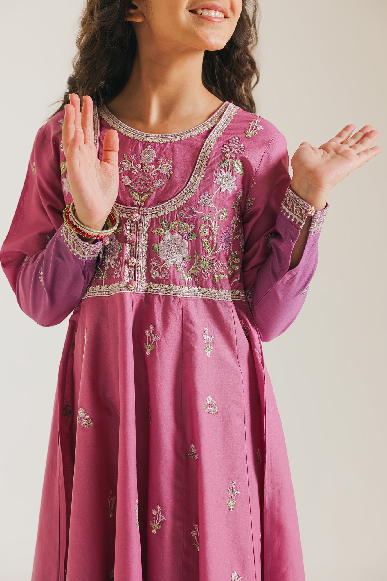 EMBROIDERED PISHWAS (E0681/404/527) - Image 7