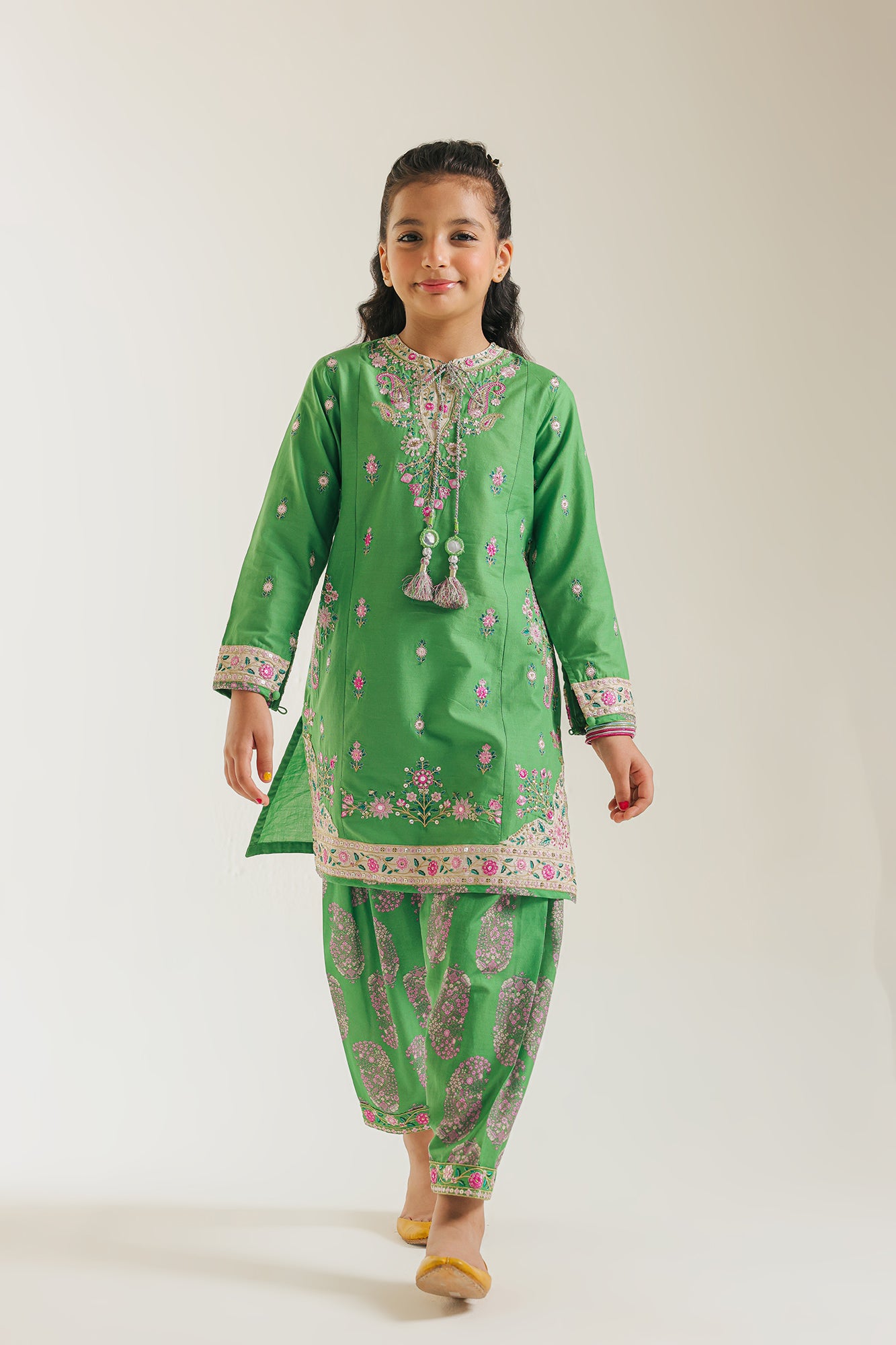 EMBROIDERED SUIT (E404/709/0720)