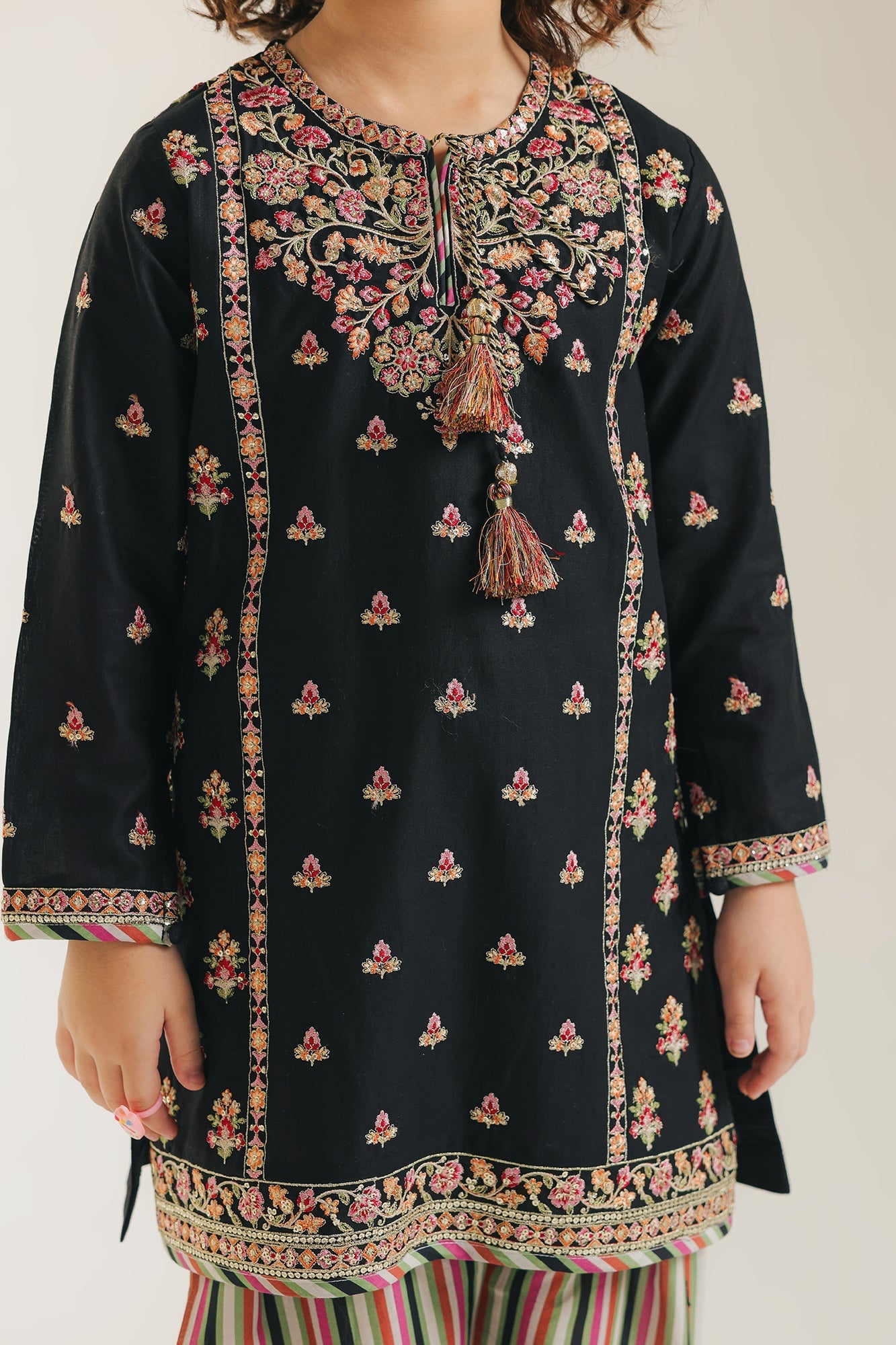 EMBROIDERED SUIT (E404/902/0726) - Image 6