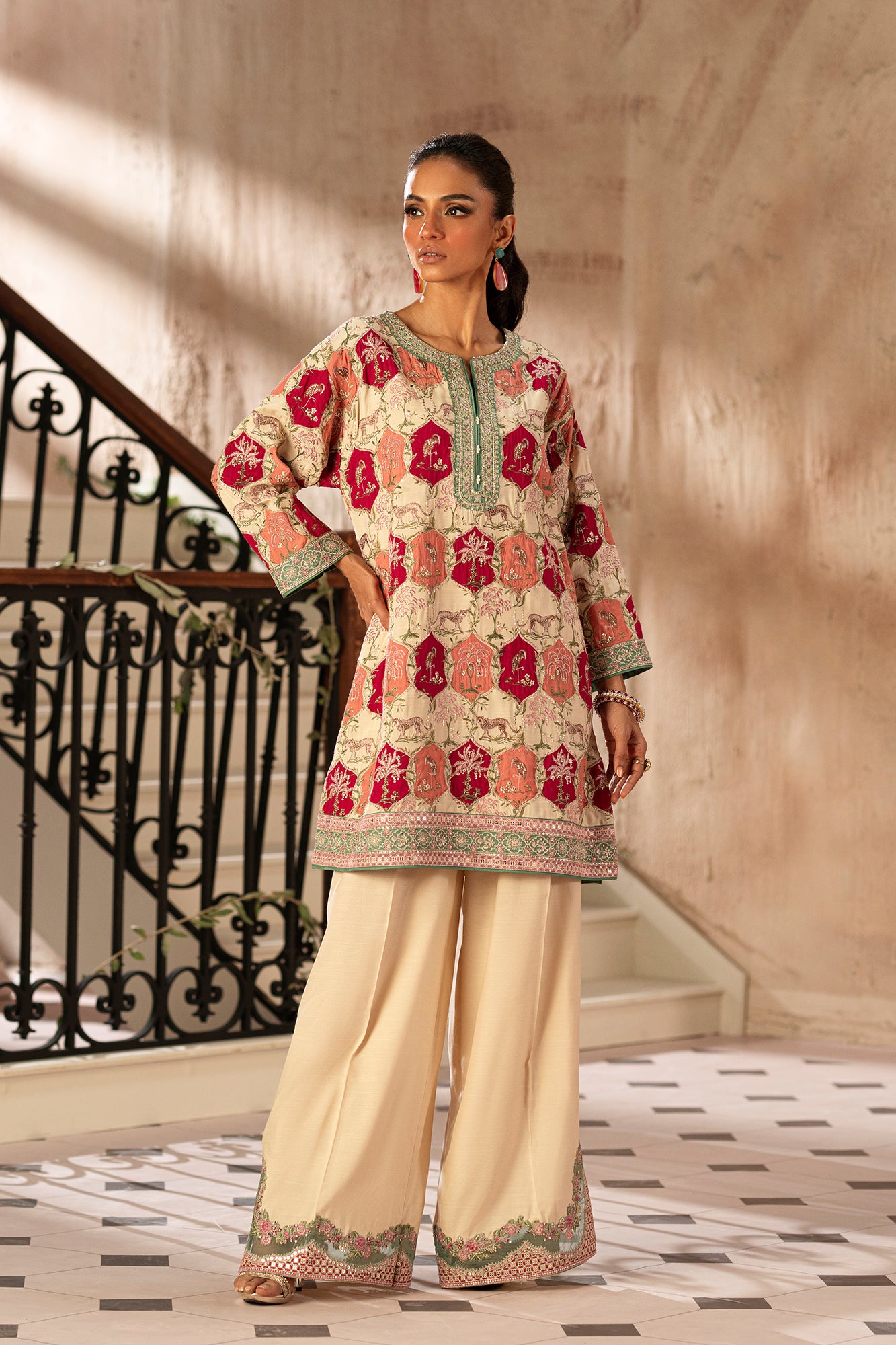 EMBROIDERED SUIT (E0738/104/004) - Image 2