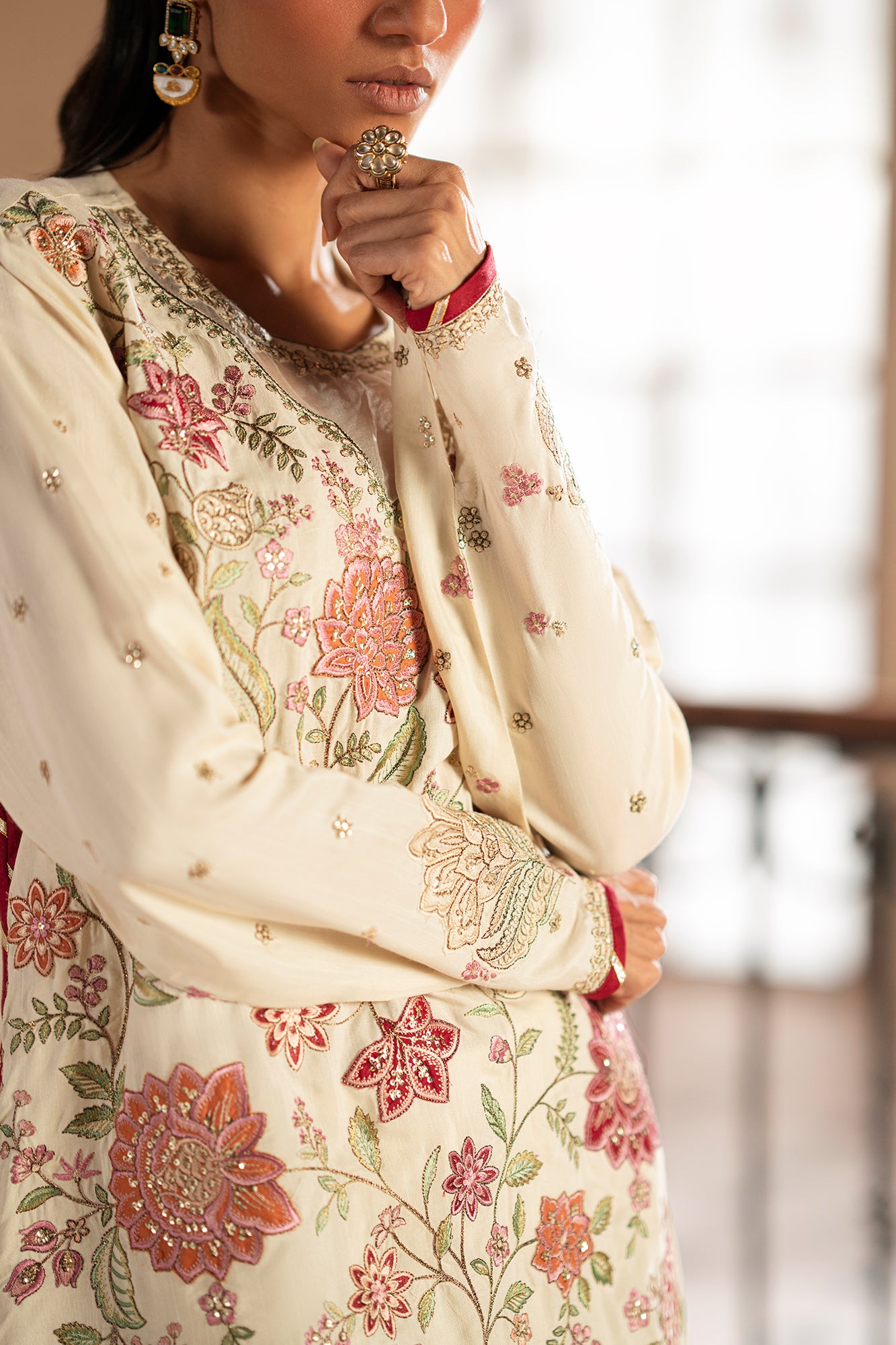 EMBROIDERED SUIT (E0770/104/002) - Image 9