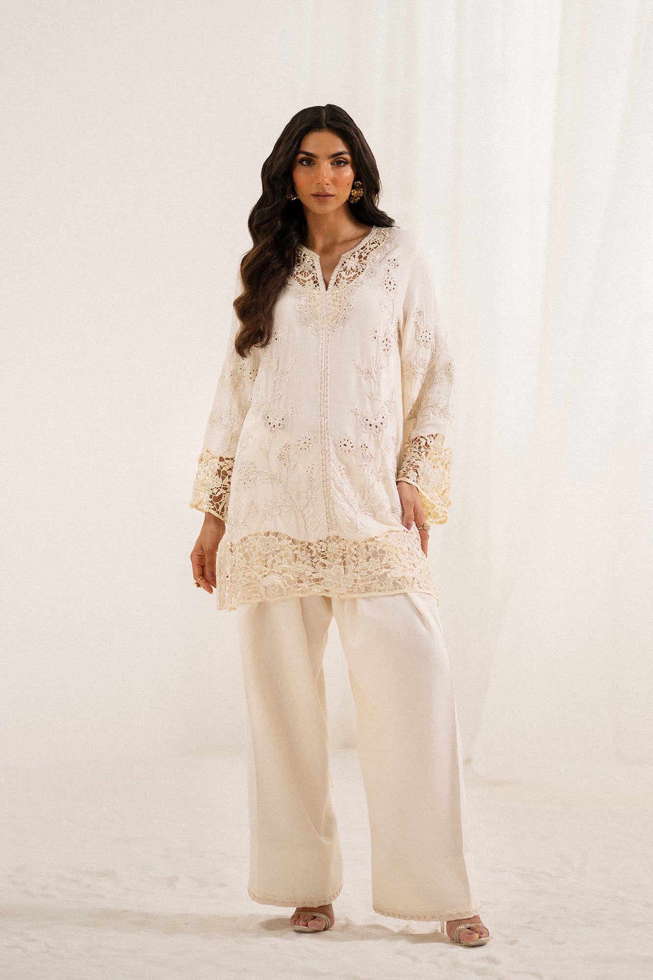 EMBROIDERED SUIT (E0777/104/002) - Image 2