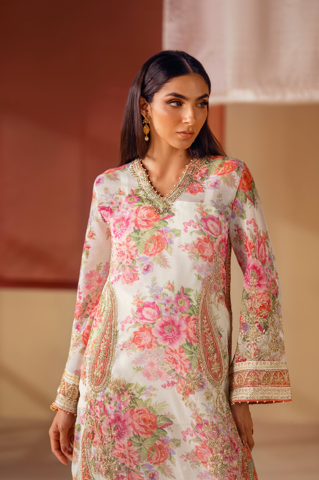 EMBROIDERED SUIT (E104/002/0808) - Image 12