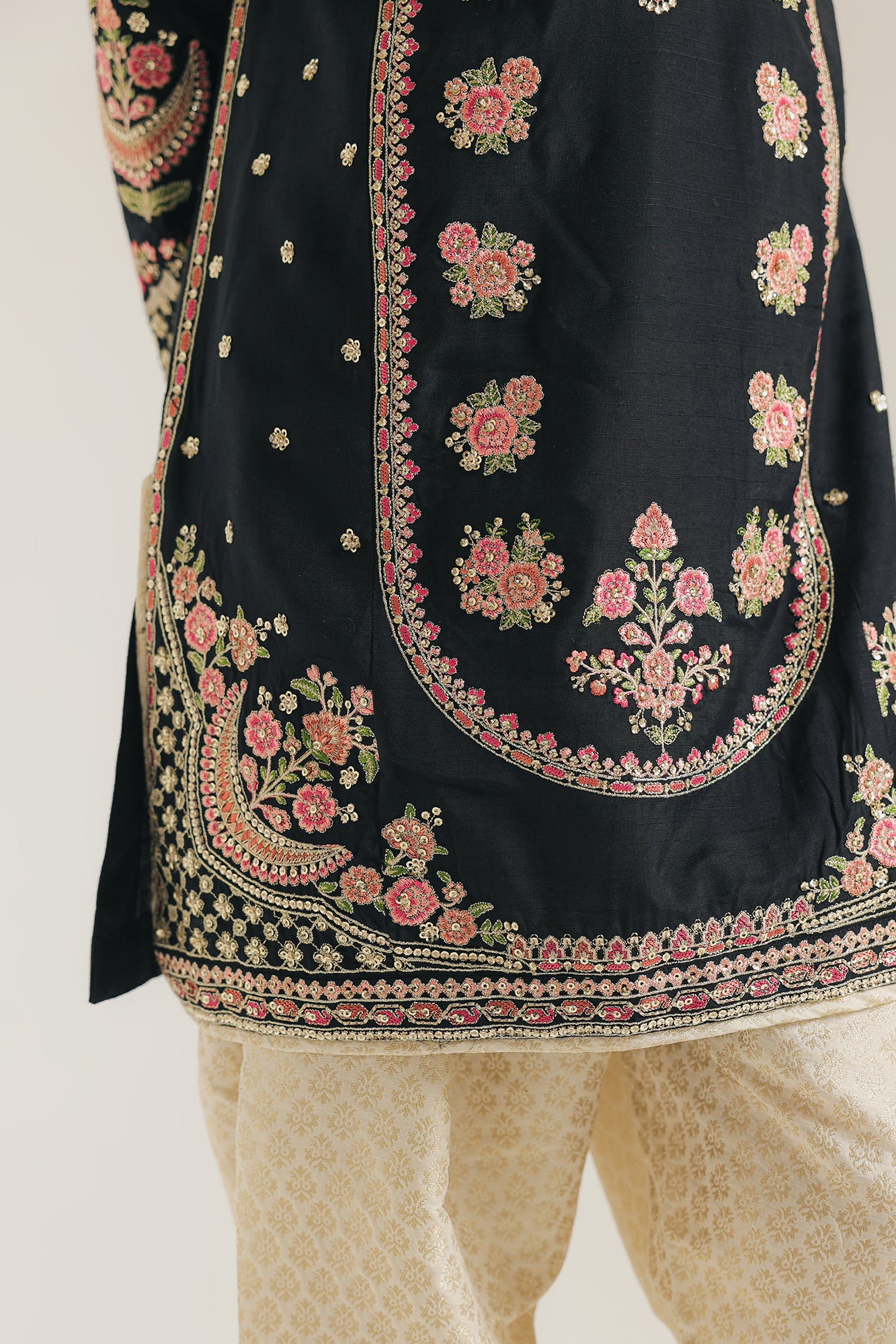 EMBROIDERED SUIT (E0810/404/9020 - Image 6