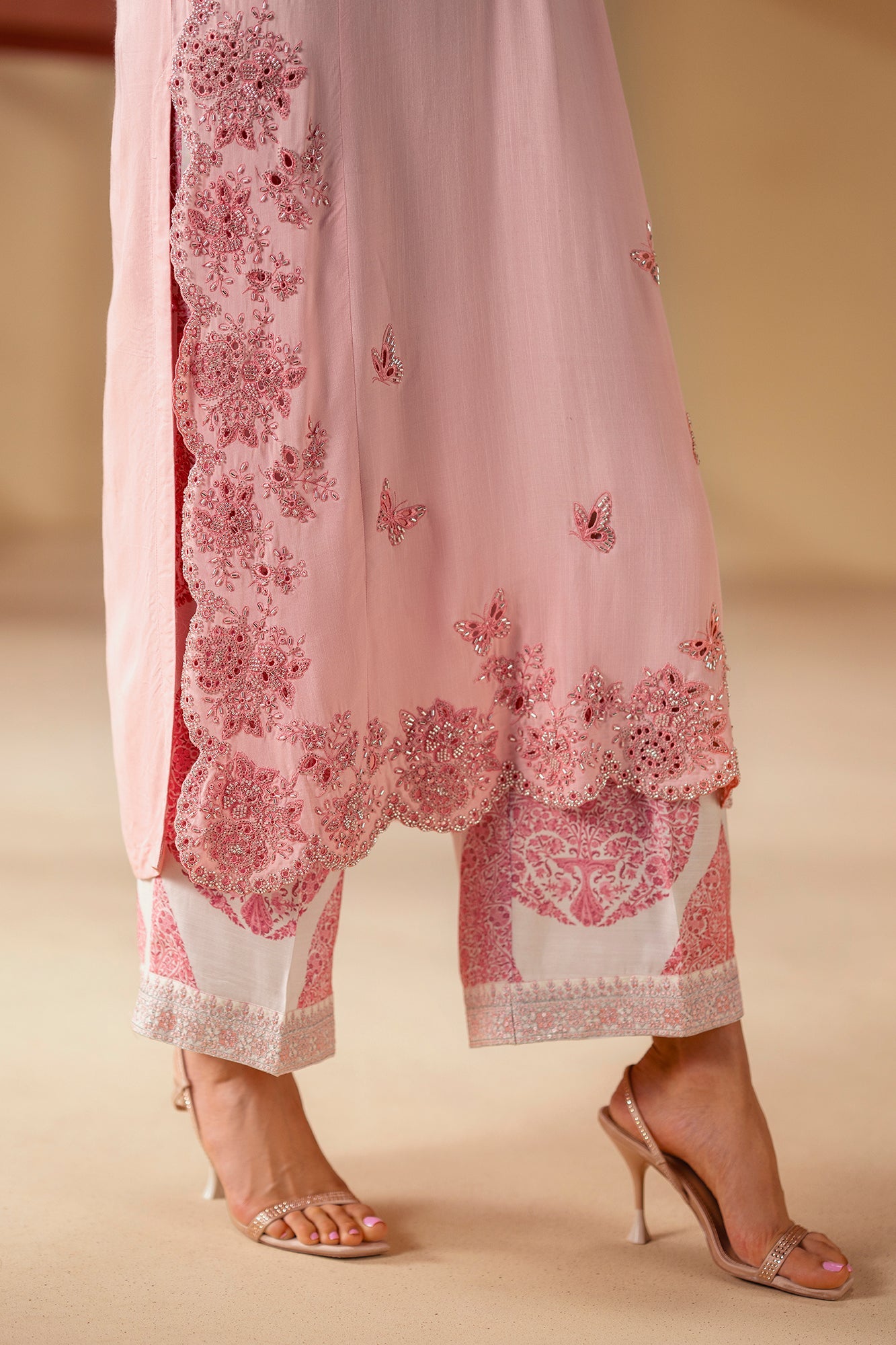 EMBROIDERED SUIT (E104/327/0813) - Image 6