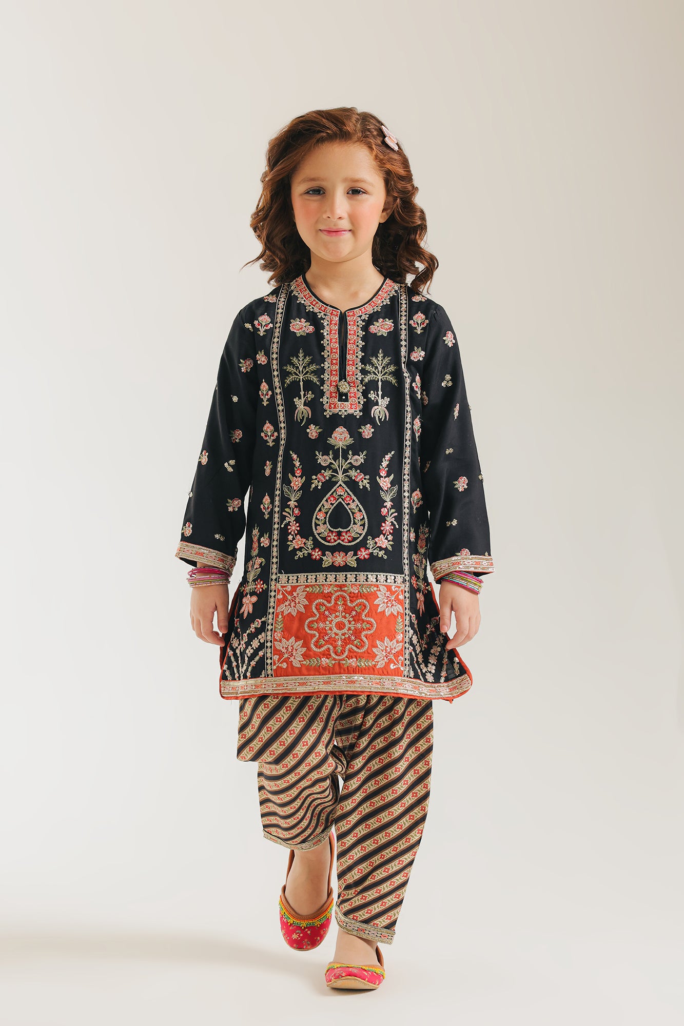 EMBROIDERED SUIT (E0813/404/902) - Image 3