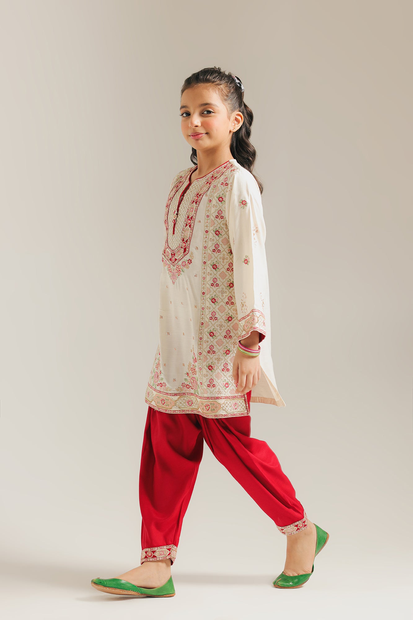 EMBROIDERED SUIT (E0815/404/002) - Image 3