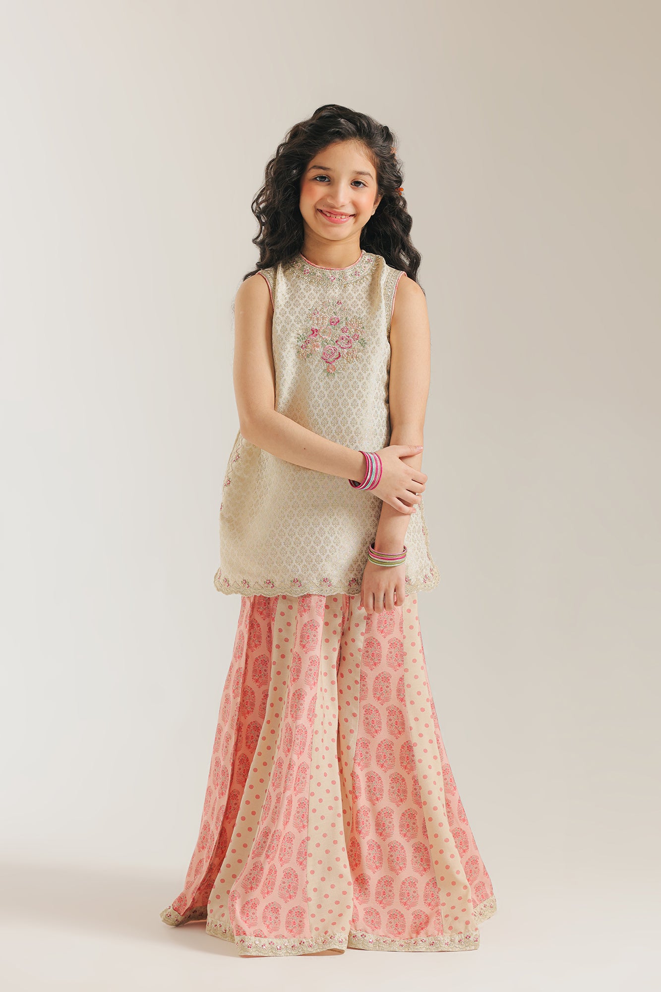 EMBROIDERED SUIT (E0818/404/002) - Image 2