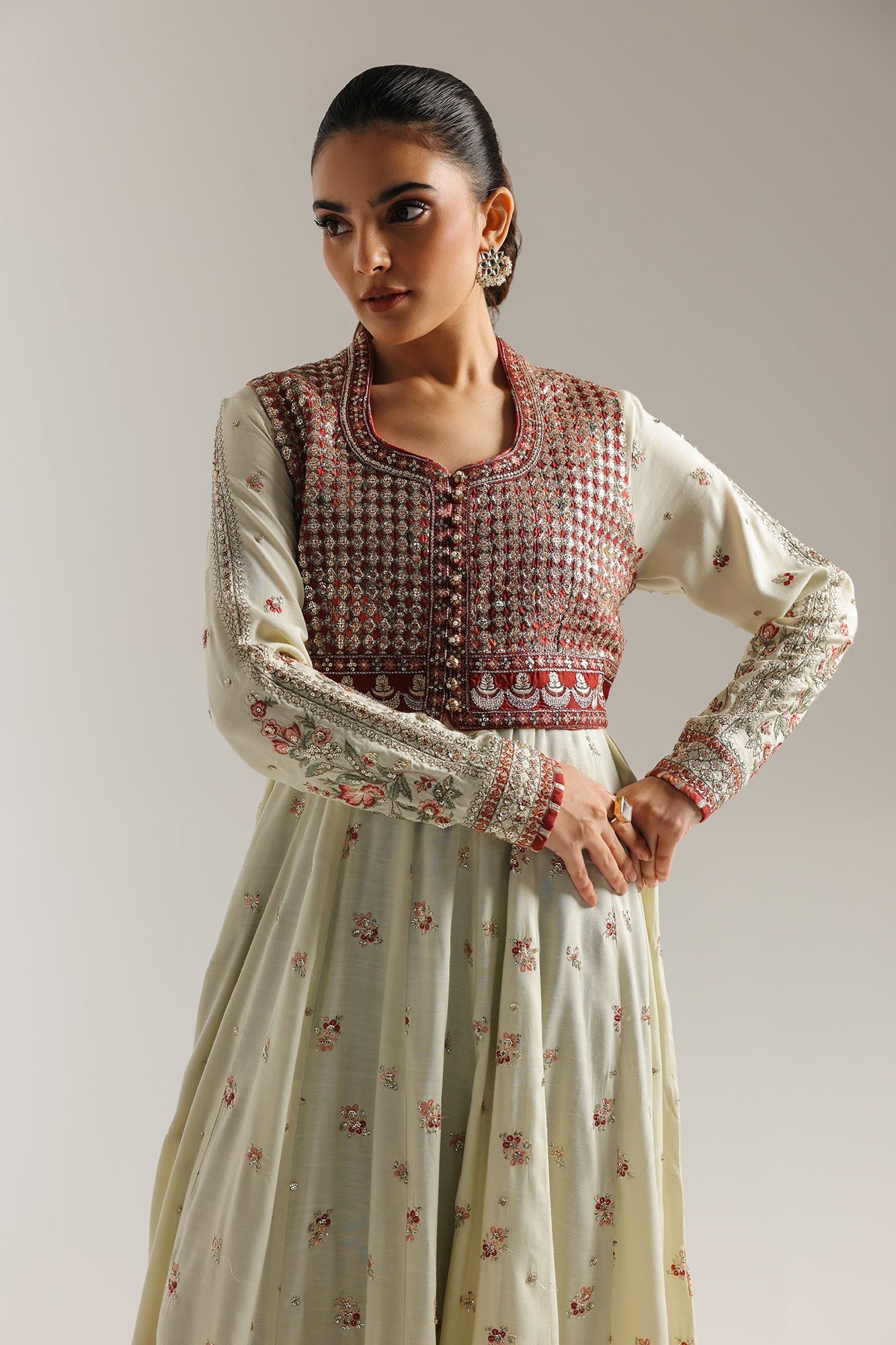 EMBROIDERED PISHWAS (E0826/104/130) - Image 4