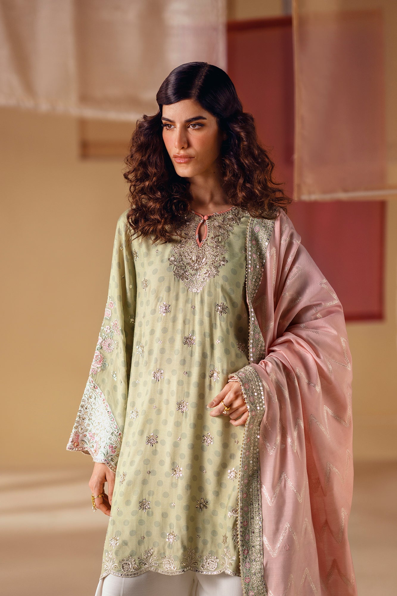 EMBROIDERED SUIT (E104/127/0828) - Image 8