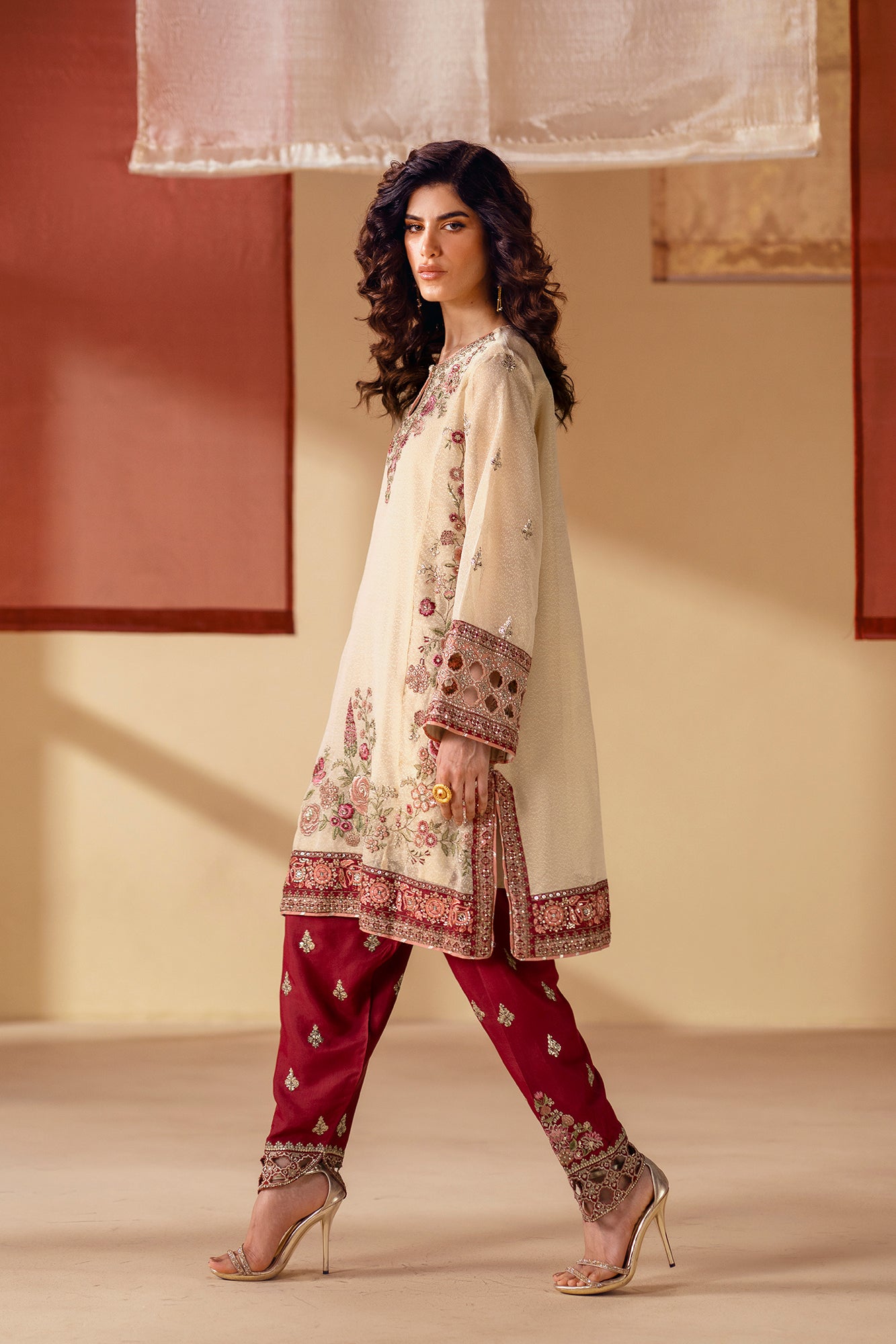 EMBROIDERED SUIT (E104/227/0831) - Image 3