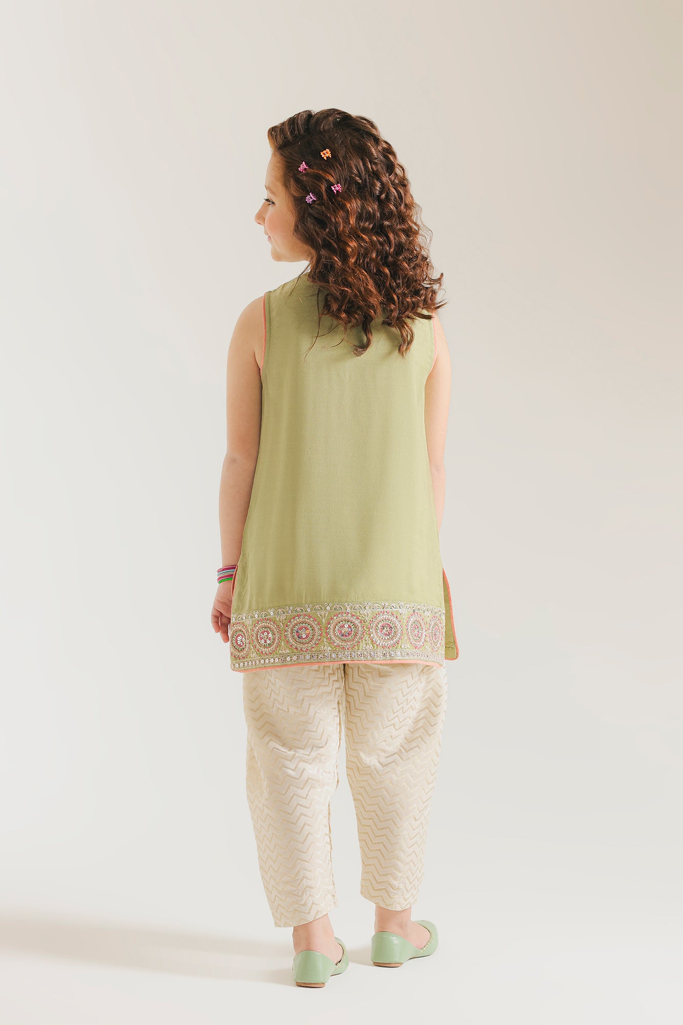EMBROIDERED SUIT (E0832/404/127) - Image 4