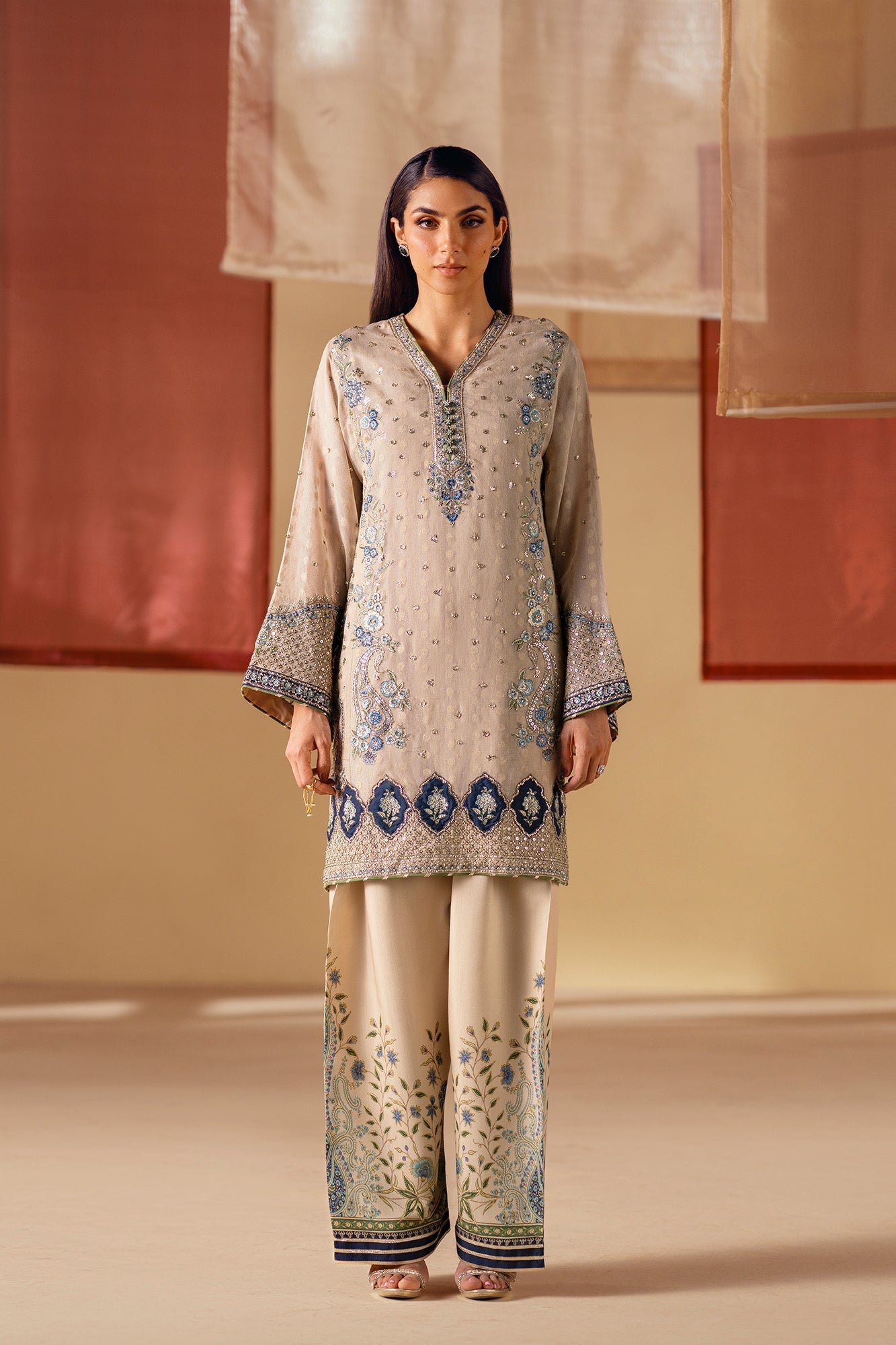 EMBROIDERED SUIT (E0835/104/326) - Image 10
