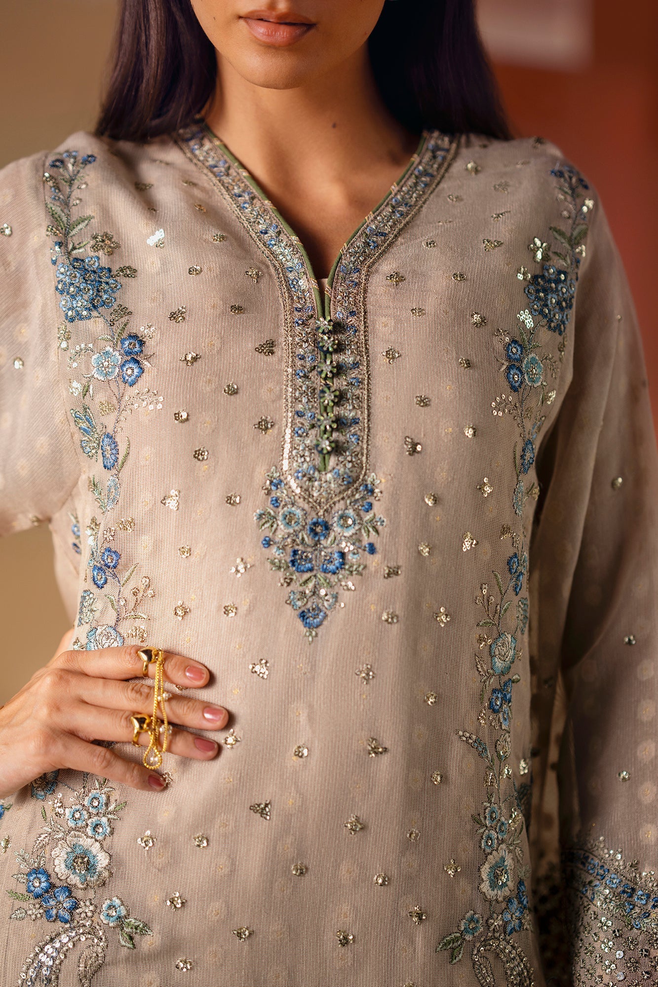 EMBROIDERED SUIT (E0835/104/326) - Image 5