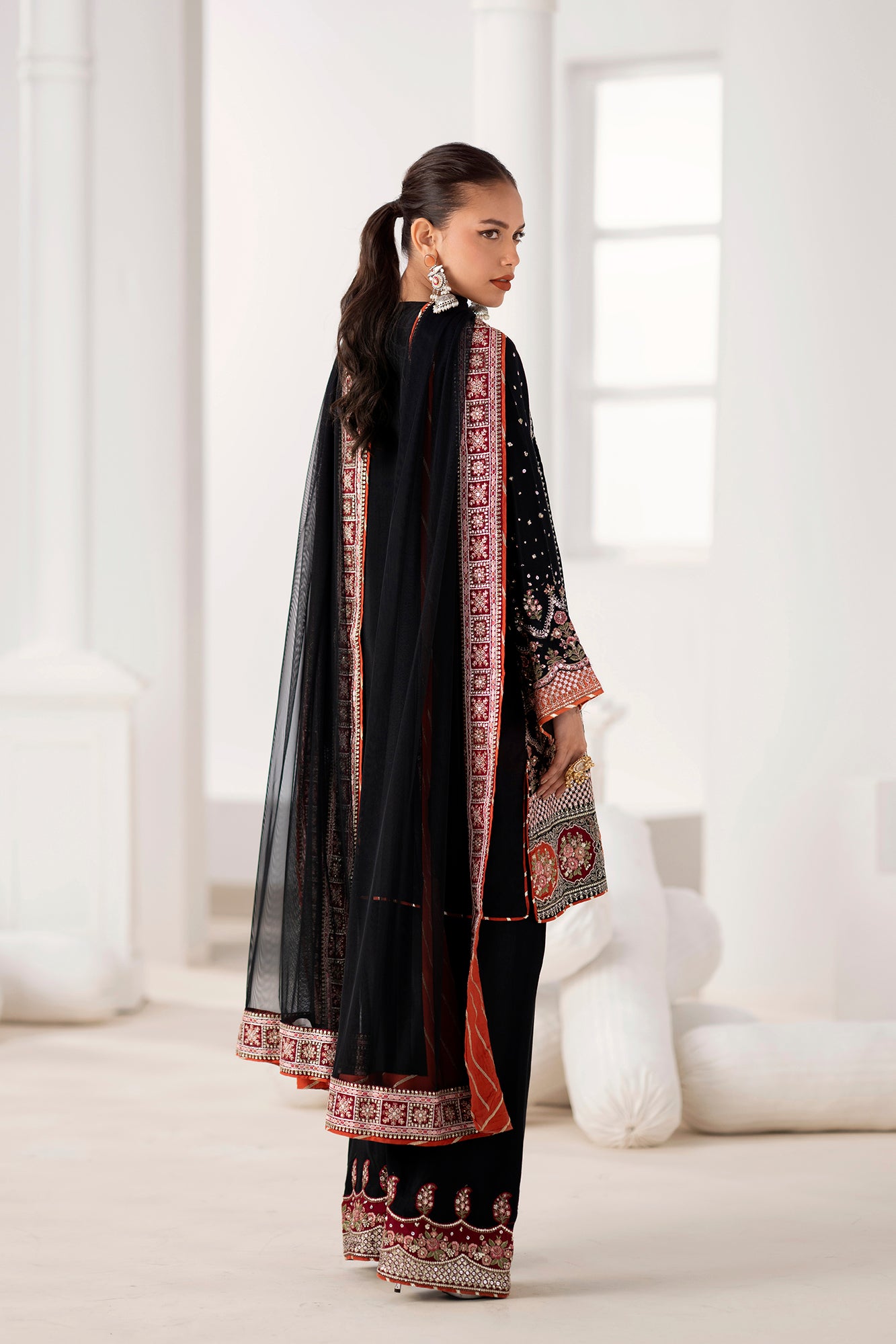 EMBROIDERED SUIT (E0838/104/902) - Image 5