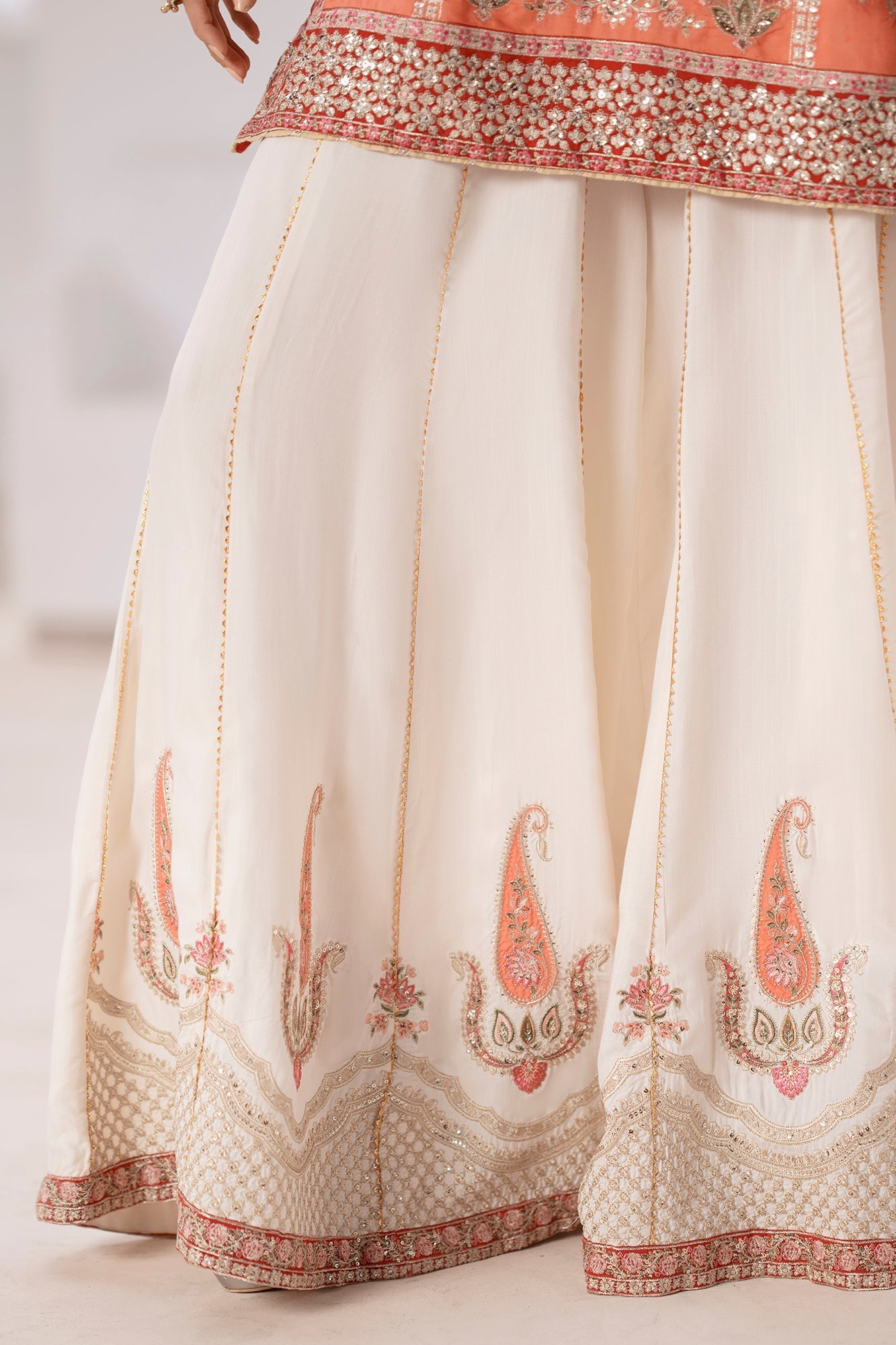 EMBROIDERED SUIT (E0844/104/213) - Image 9