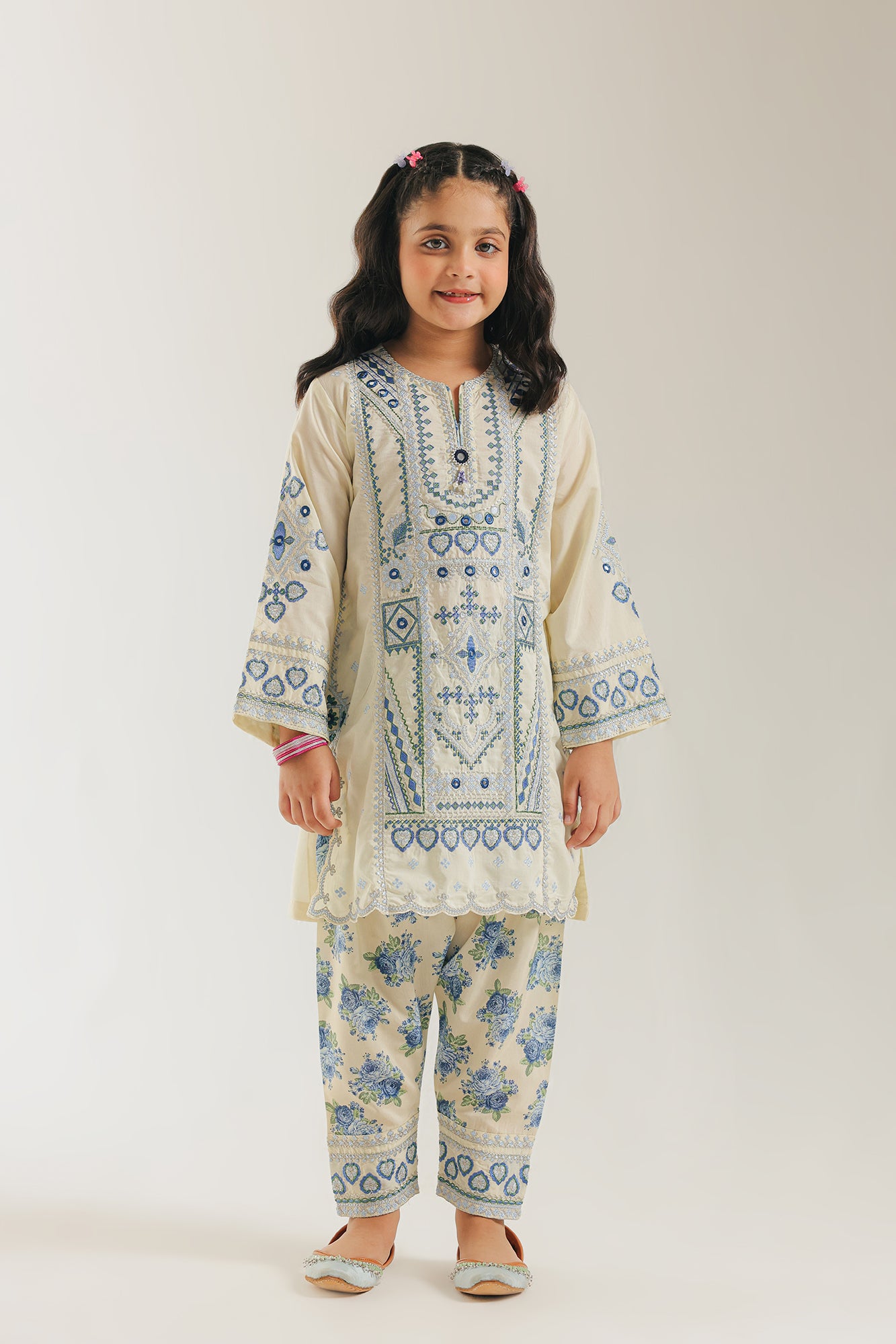 EMBROIDERED SUIT (E0850/404/005) - Image 2