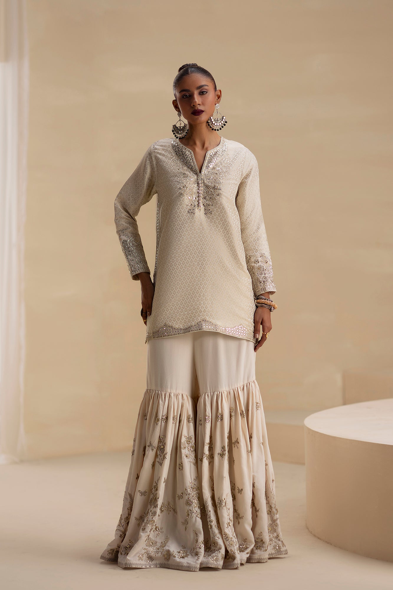 EMBROIDERED SUIT (E0904/104/006) - Image 2