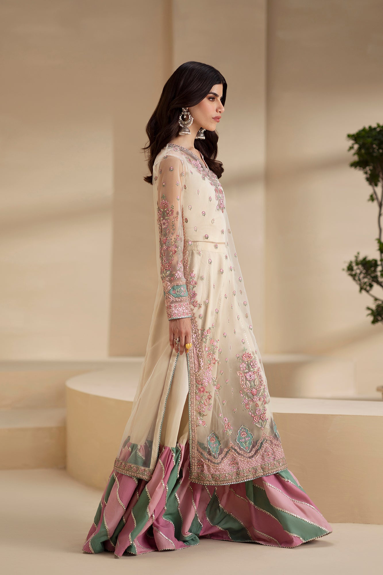 EMBROIDERED SUIT (E0906/104/003) - Image 3