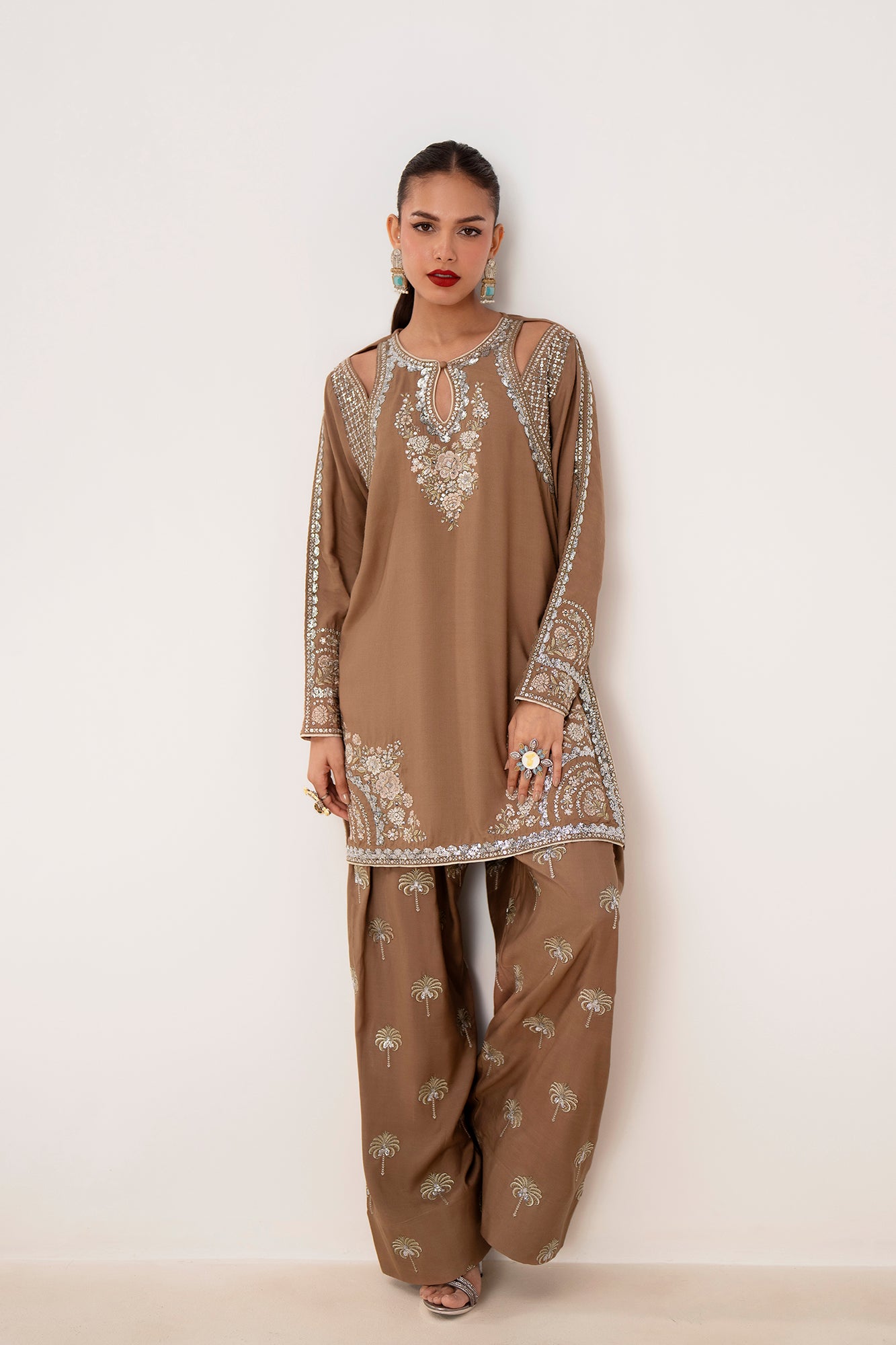 EMBROIDERED SUIT (E0921/104/816) - Image 3
