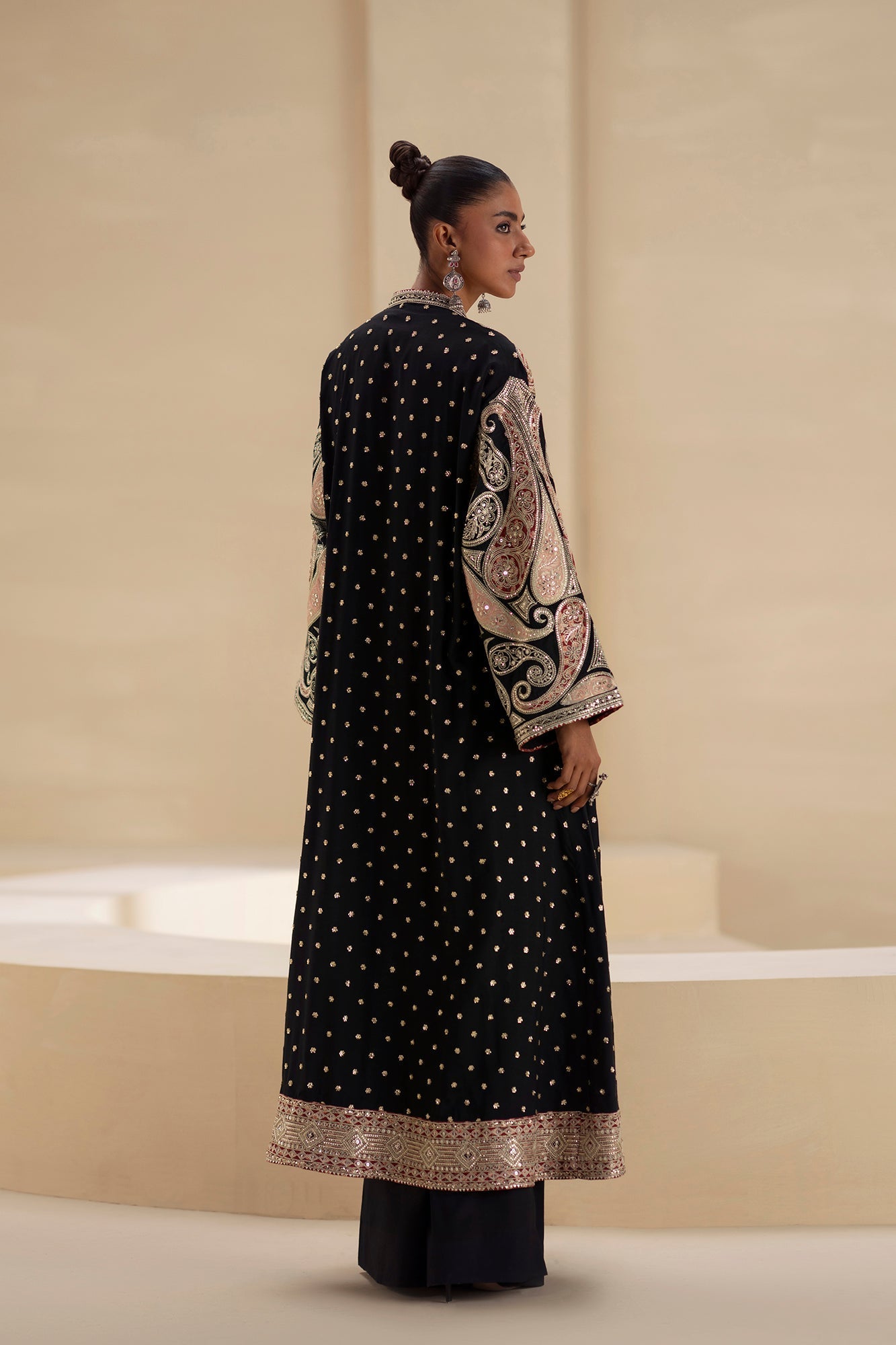 EMBROIDERED SUIT (E0937/104/902) - Image 4
