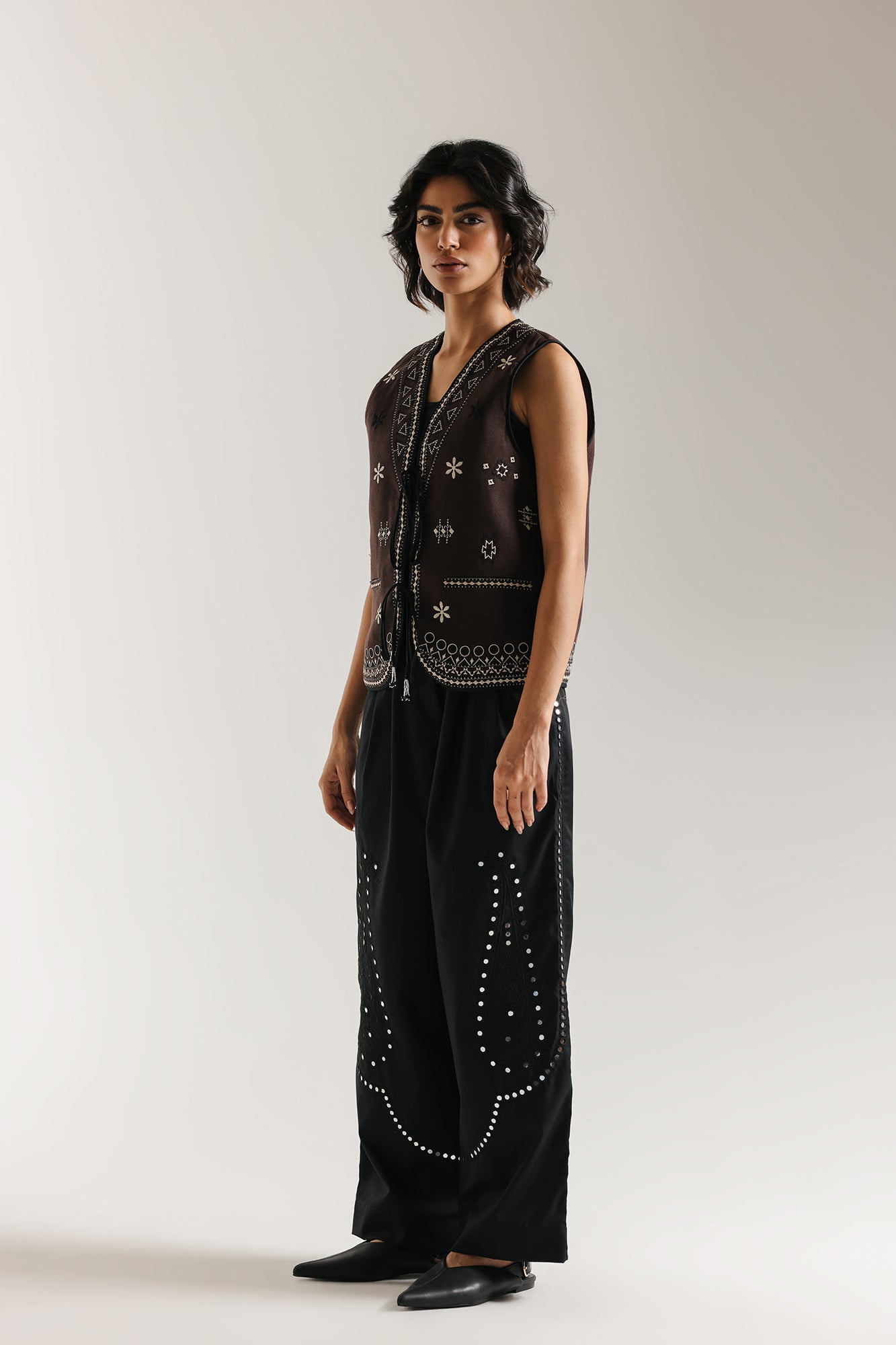 EMBROIDERED TROUSER (E1025/101/902) - Image 2