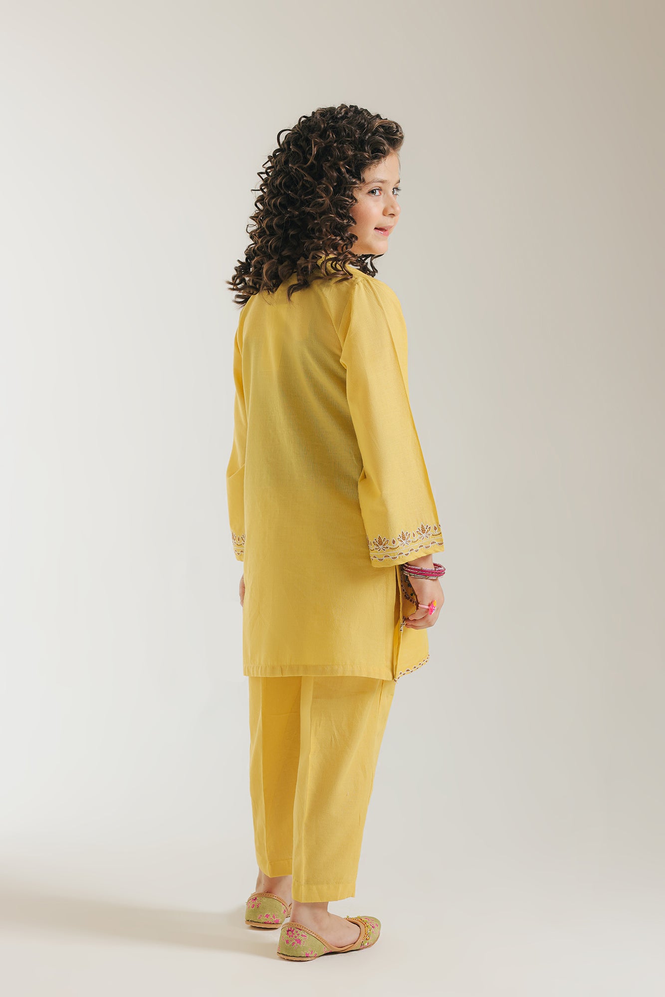 EMBROIDERED SUIT (E402/106/1034) - Image 3