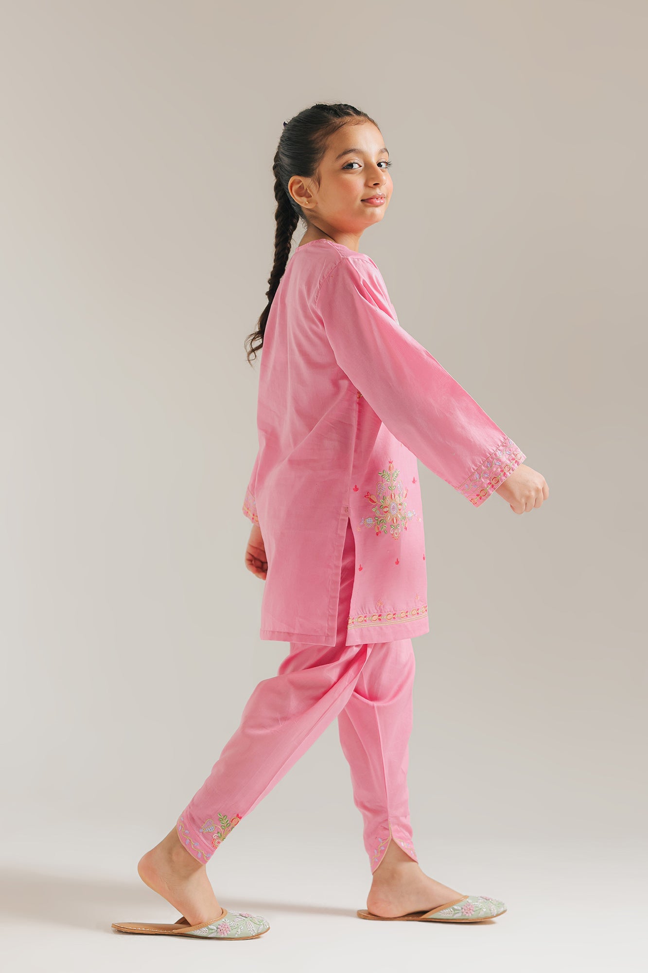 EMBROIDERED SUIT (E1040/402/423) - Image 2