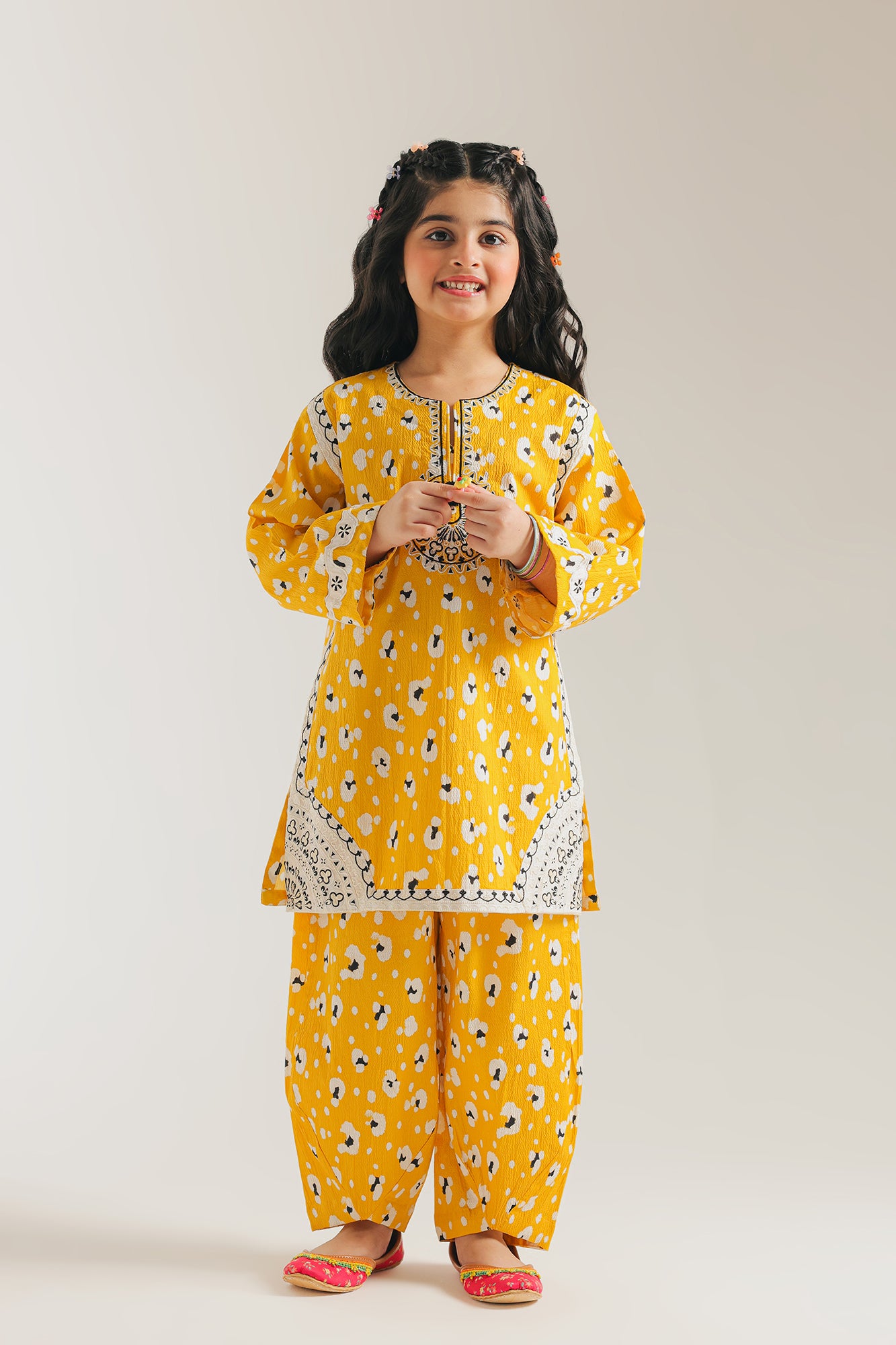 EMBROIDERED SUIT (E1066/402/112) - Image 2