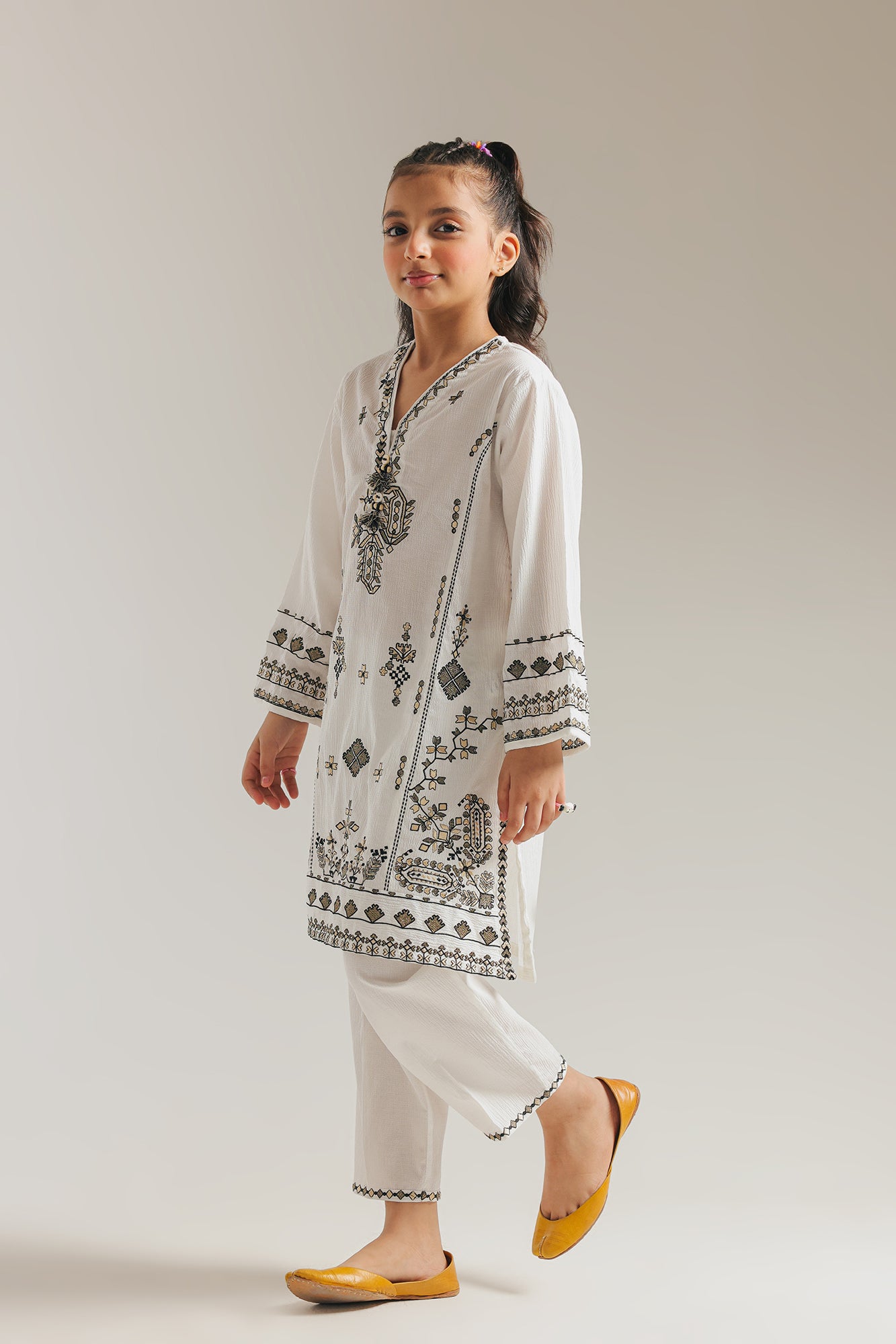 EMBROIDERED SUIT (E1073/402/003) - Image 3