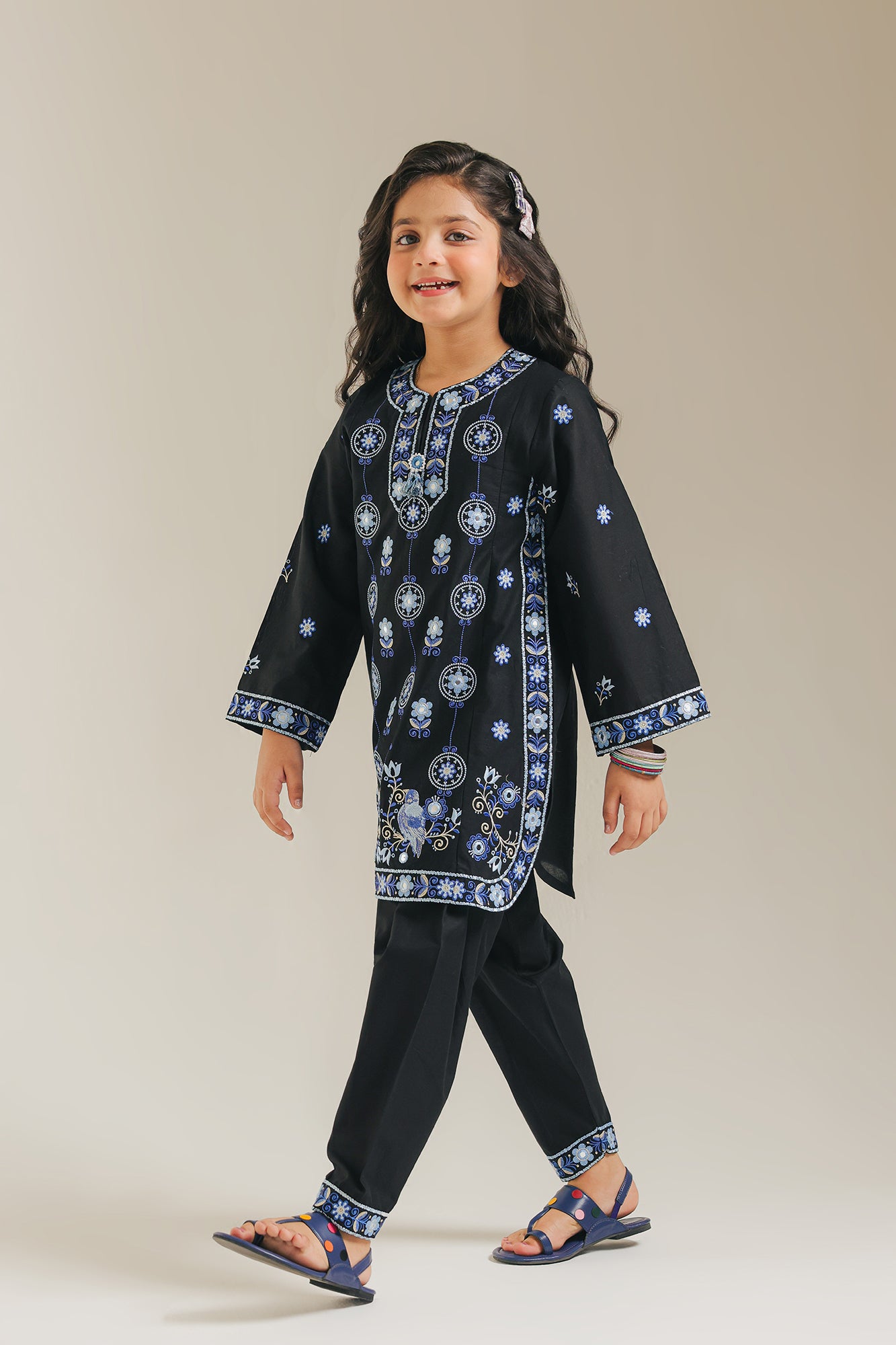 EMBROIDERED SUIT (E1076/402/902) - Image 3