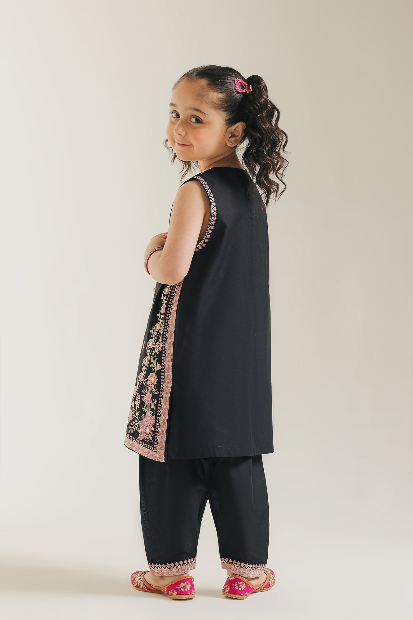 EMBROIDERED SUIT (E402/902/1204) - Image 4