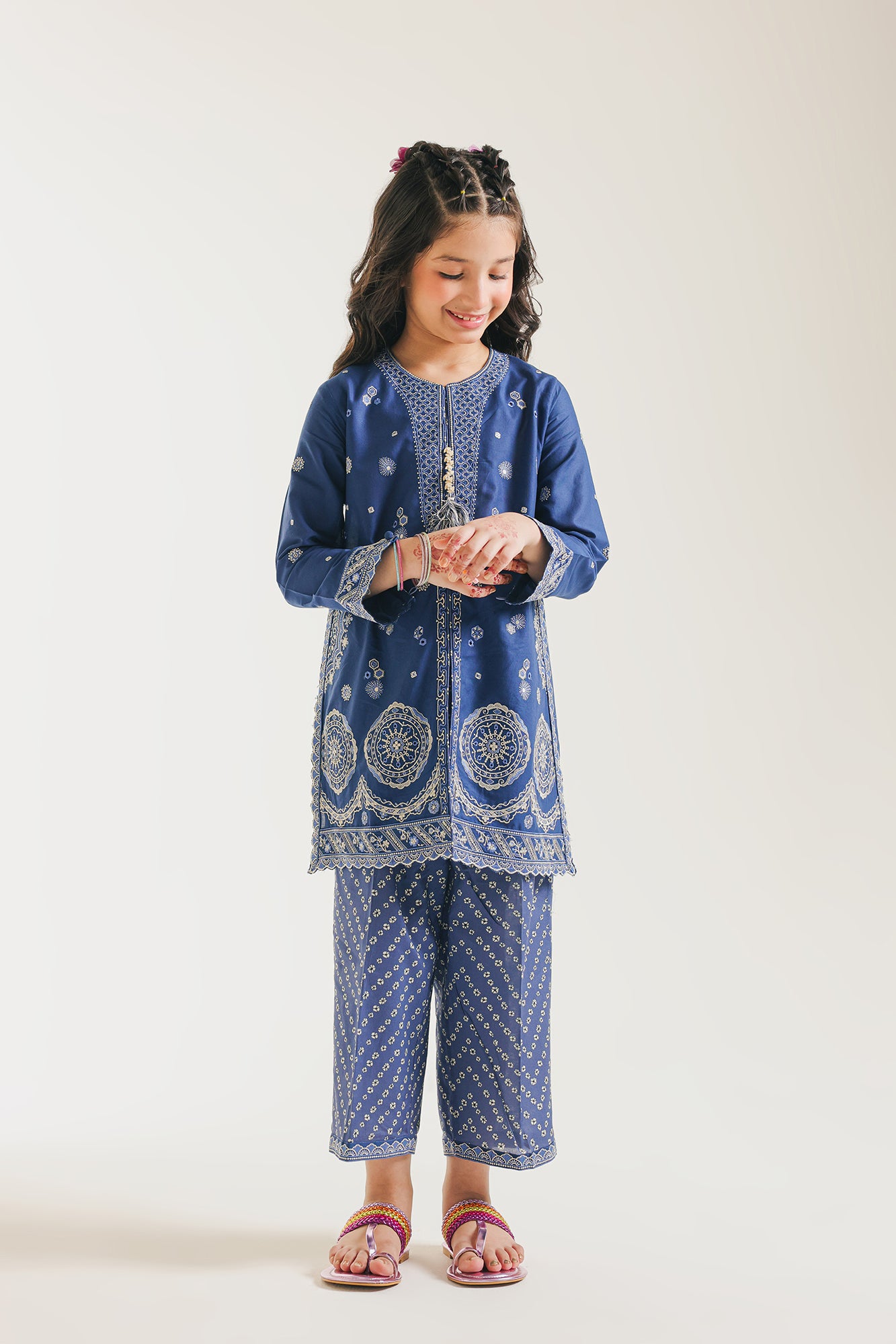 EMBROIDERED SUIT (E402/622/1219) - Image 2