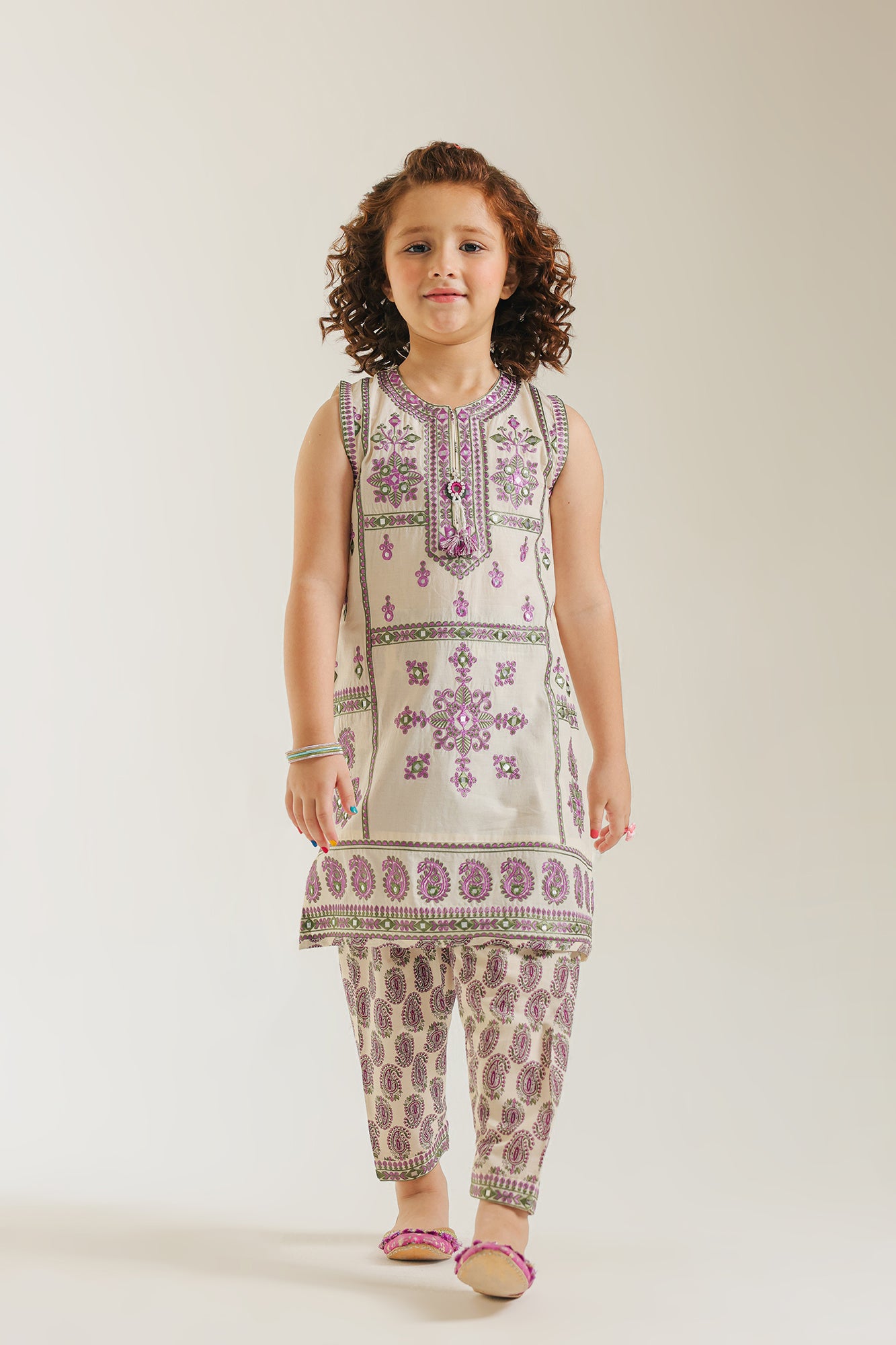 EMBROIDERED SUIT (E1226/402/005) - Image 3